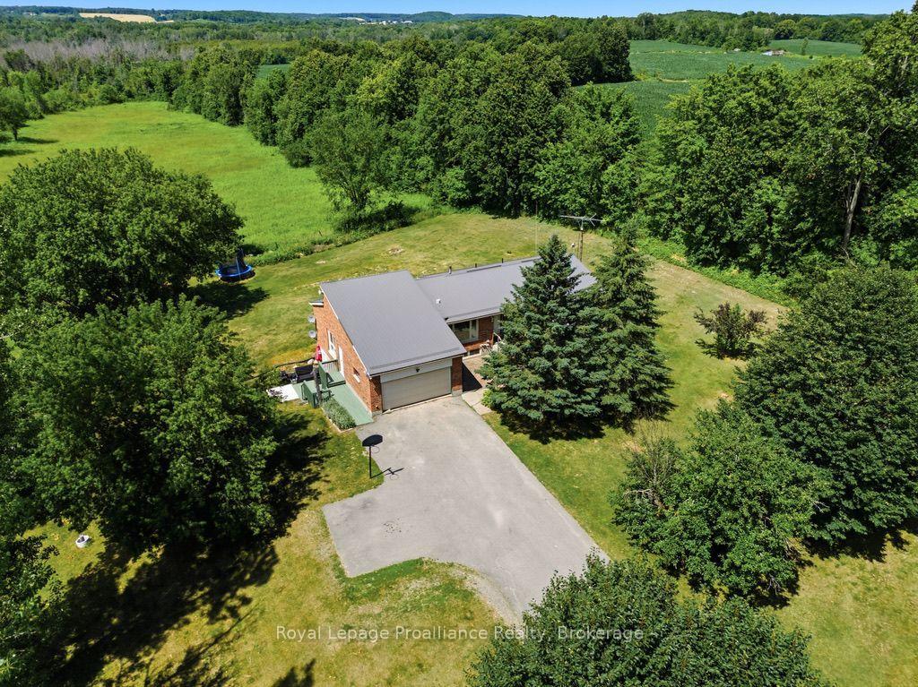 Photo 2 of 555 Bethel Road, Belleville, Thurlow Ward — HOMEH