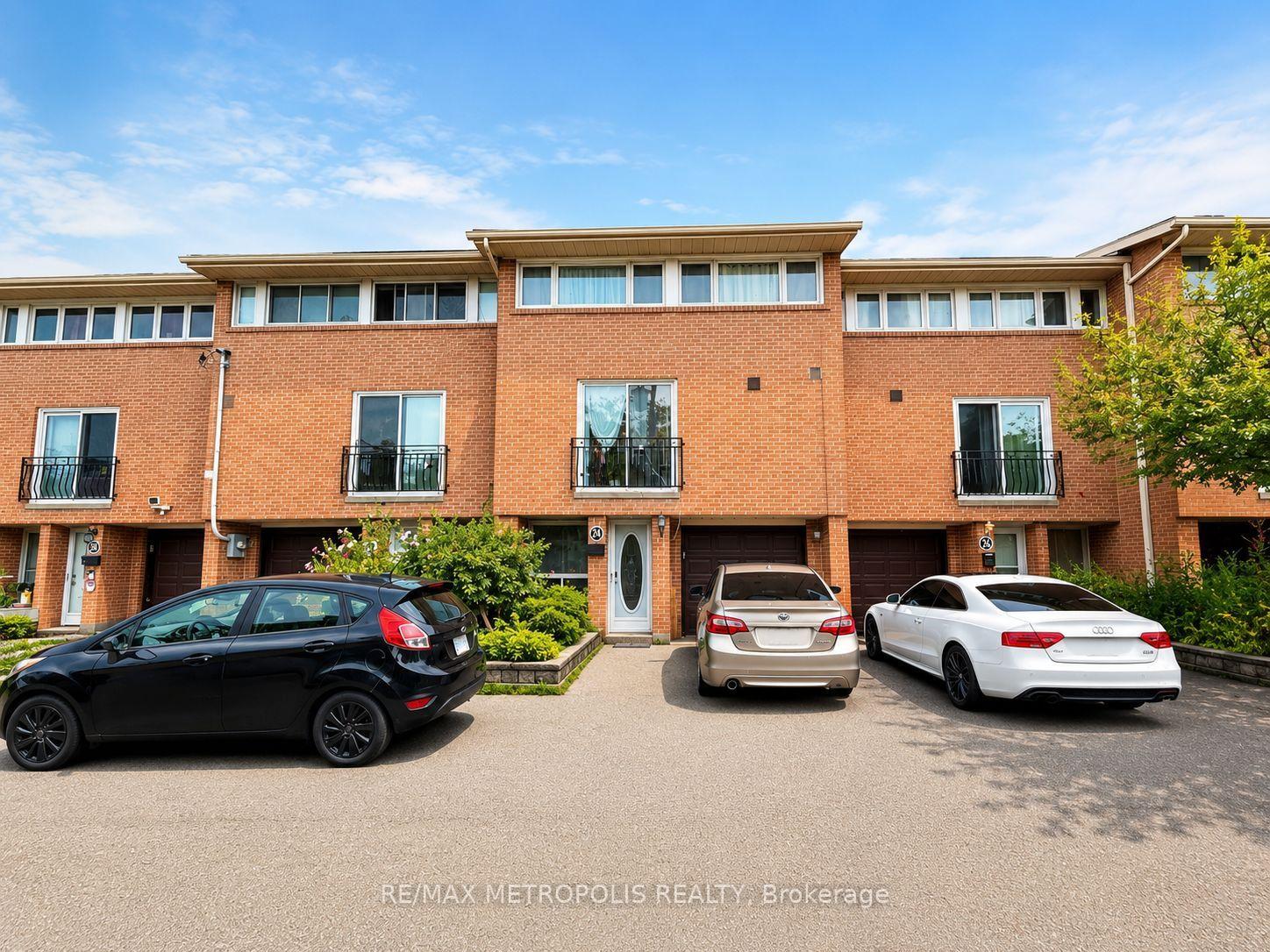 Photo 1 of 24 Enclave Mews, North York, York University Heights — HOMEH