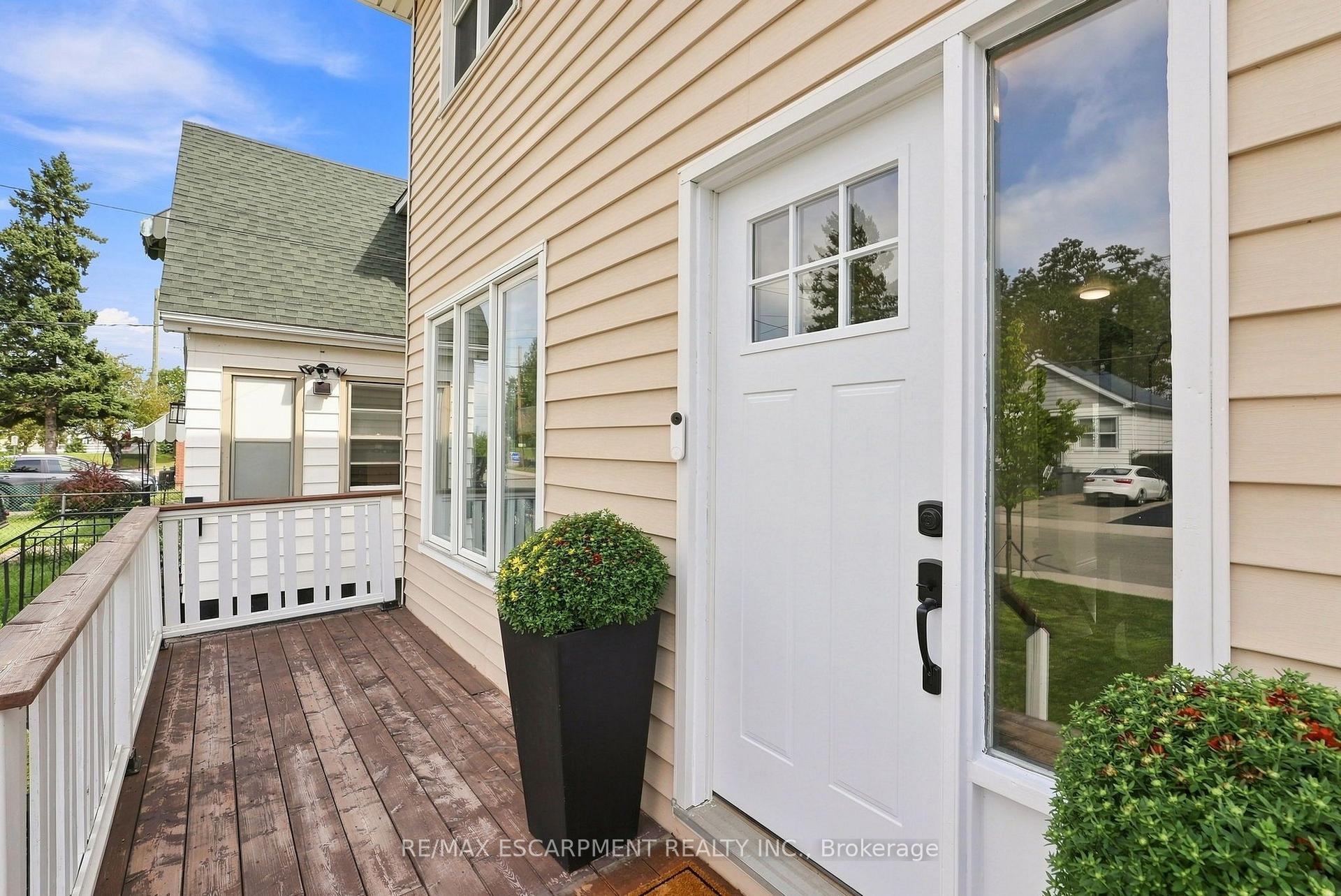 Photo 4 of 600 Quebec Street, Hamilton, Parkview — HOMEH