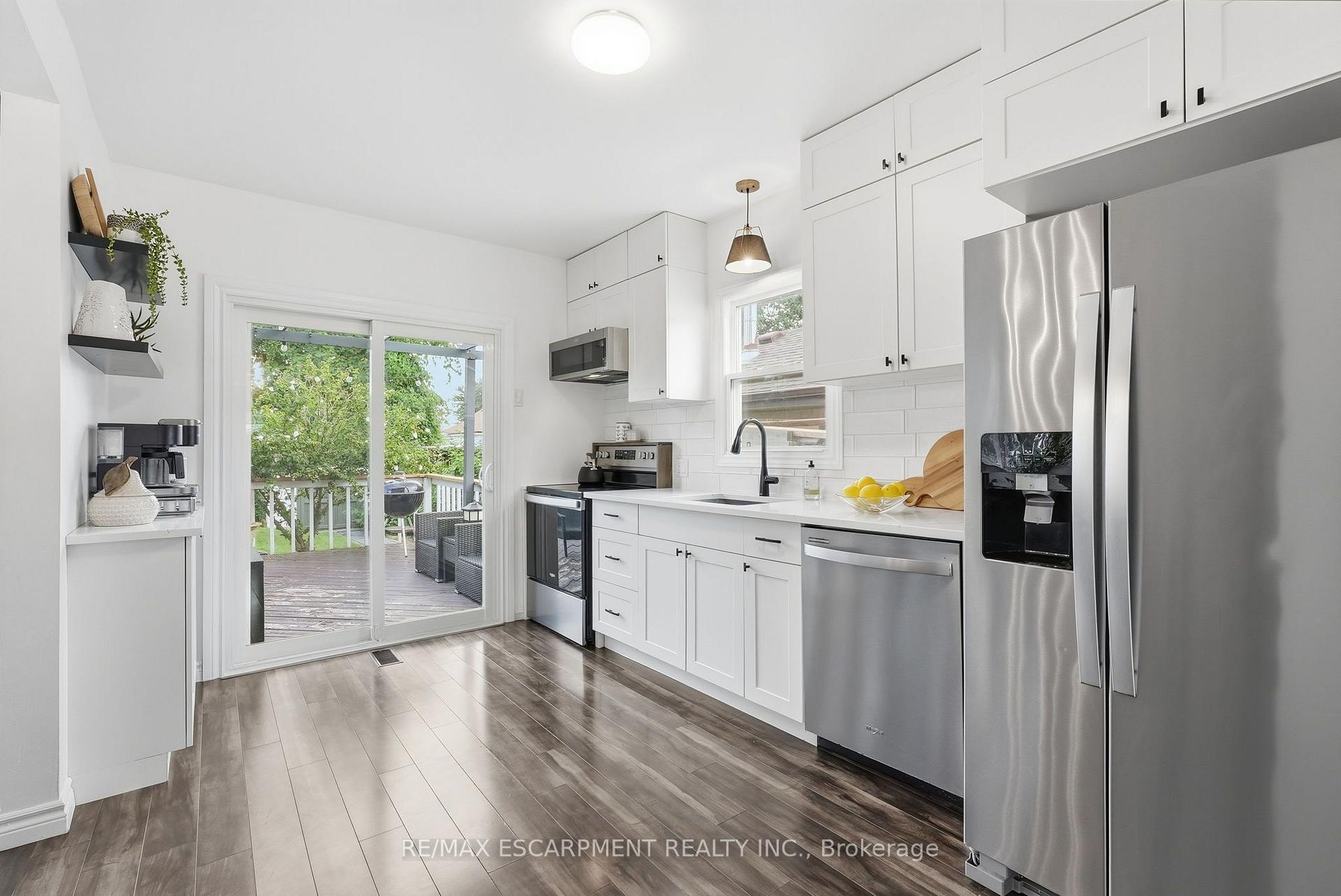 Photo 11 of 600 Quebec Street, Hamilton, Parkview — HOMEH