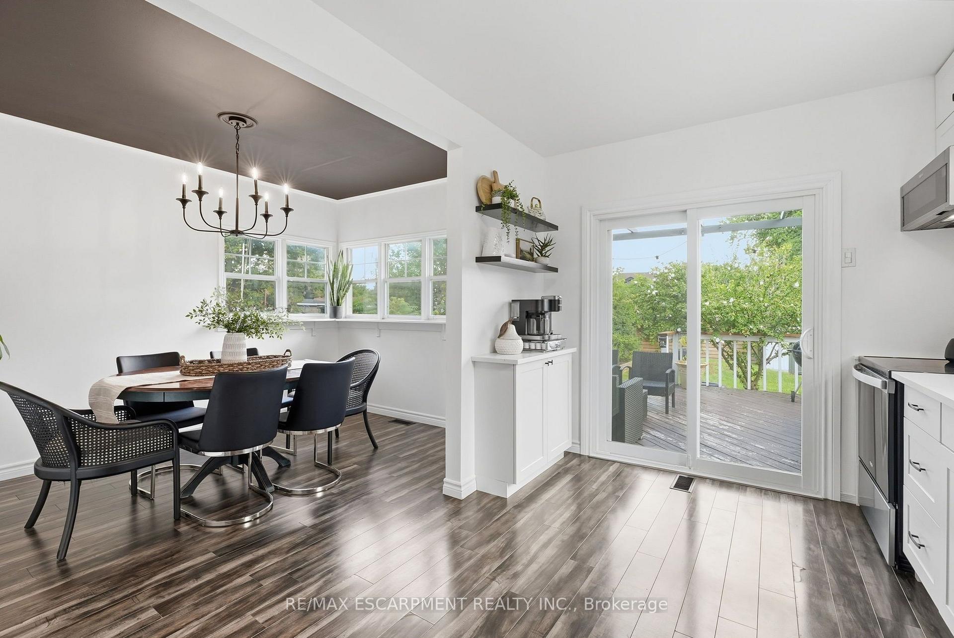 Photo 14 of 600 Quebec Street, Hamilton, Parkview — HOMEH