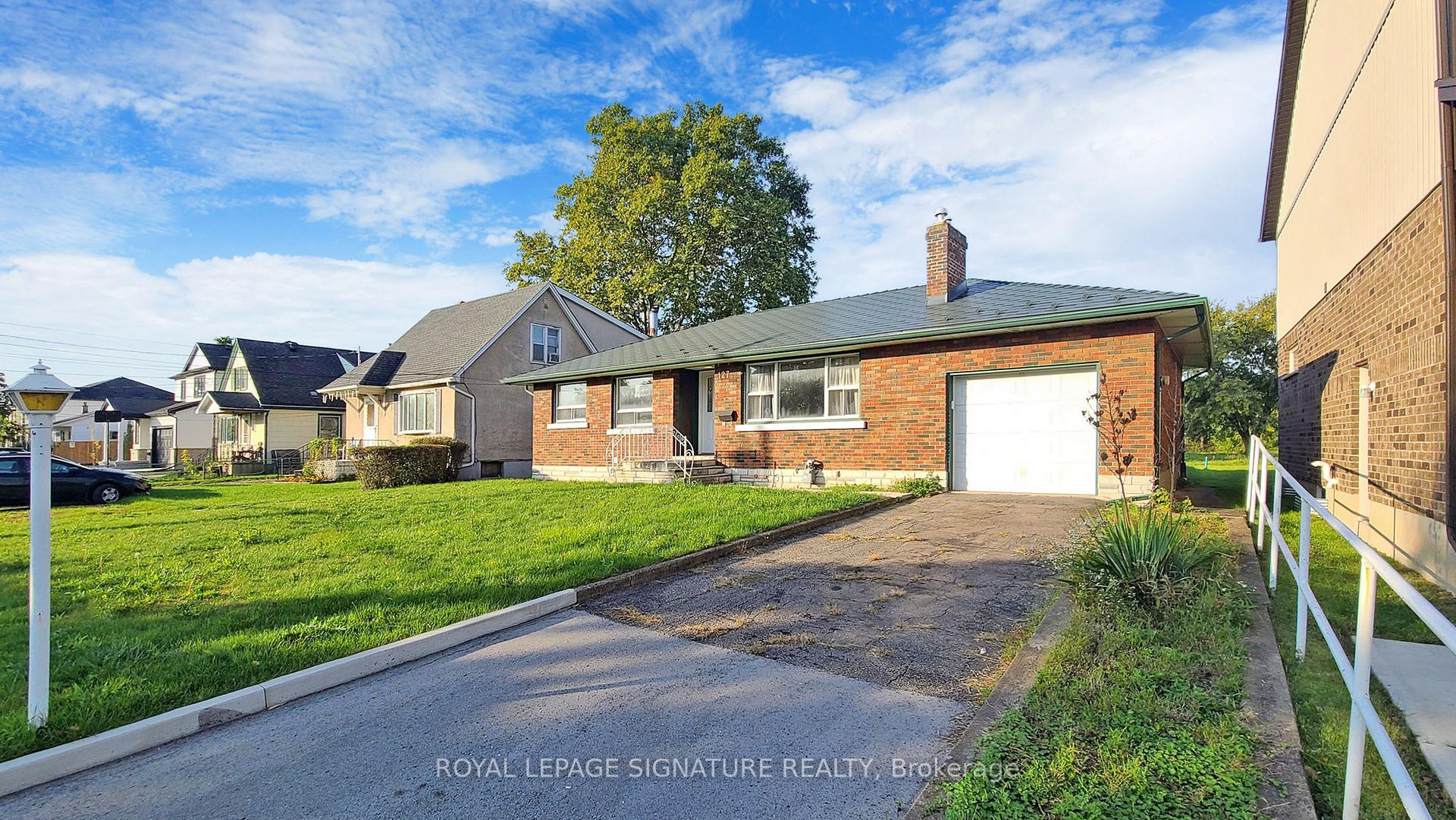 Photo 2 of Unit Bsmt, 127 Moffatt Street, St. Catharines, Oakdale — HOMEH