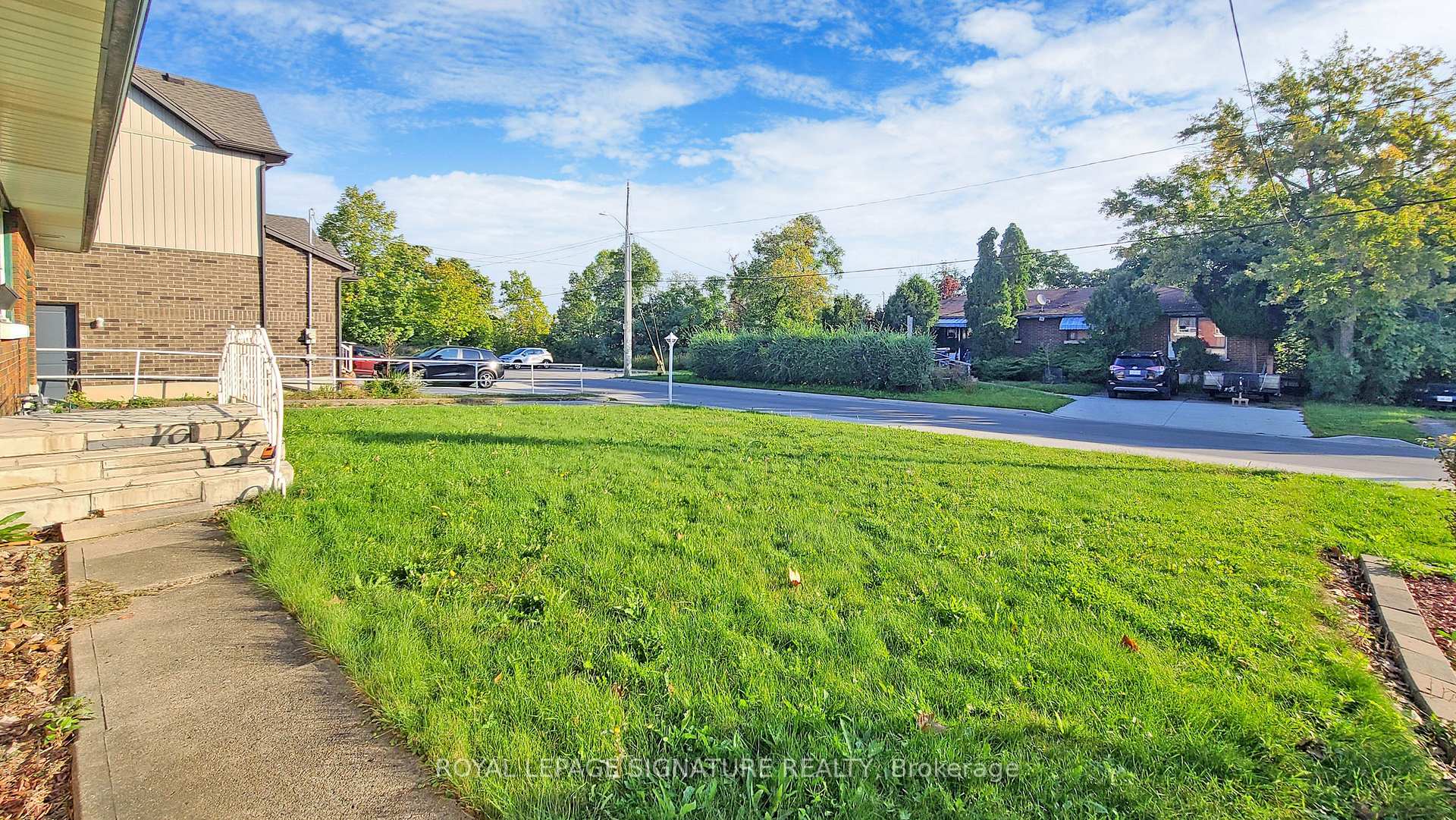 Photo 3 of Unit Bsmt, 127 Moffatt Street, St. Catharines, Oakdale — HOMEH