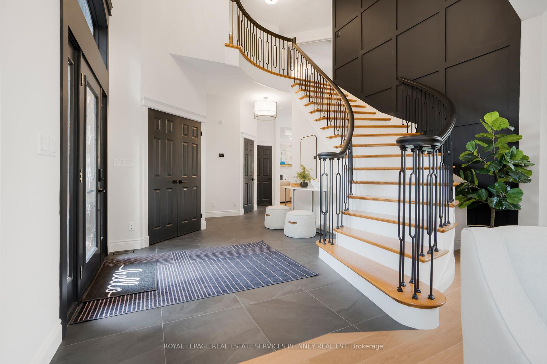 Photo 3 of 22735 Creek Road, Chatham-Kent, Chatham — HOMEH
