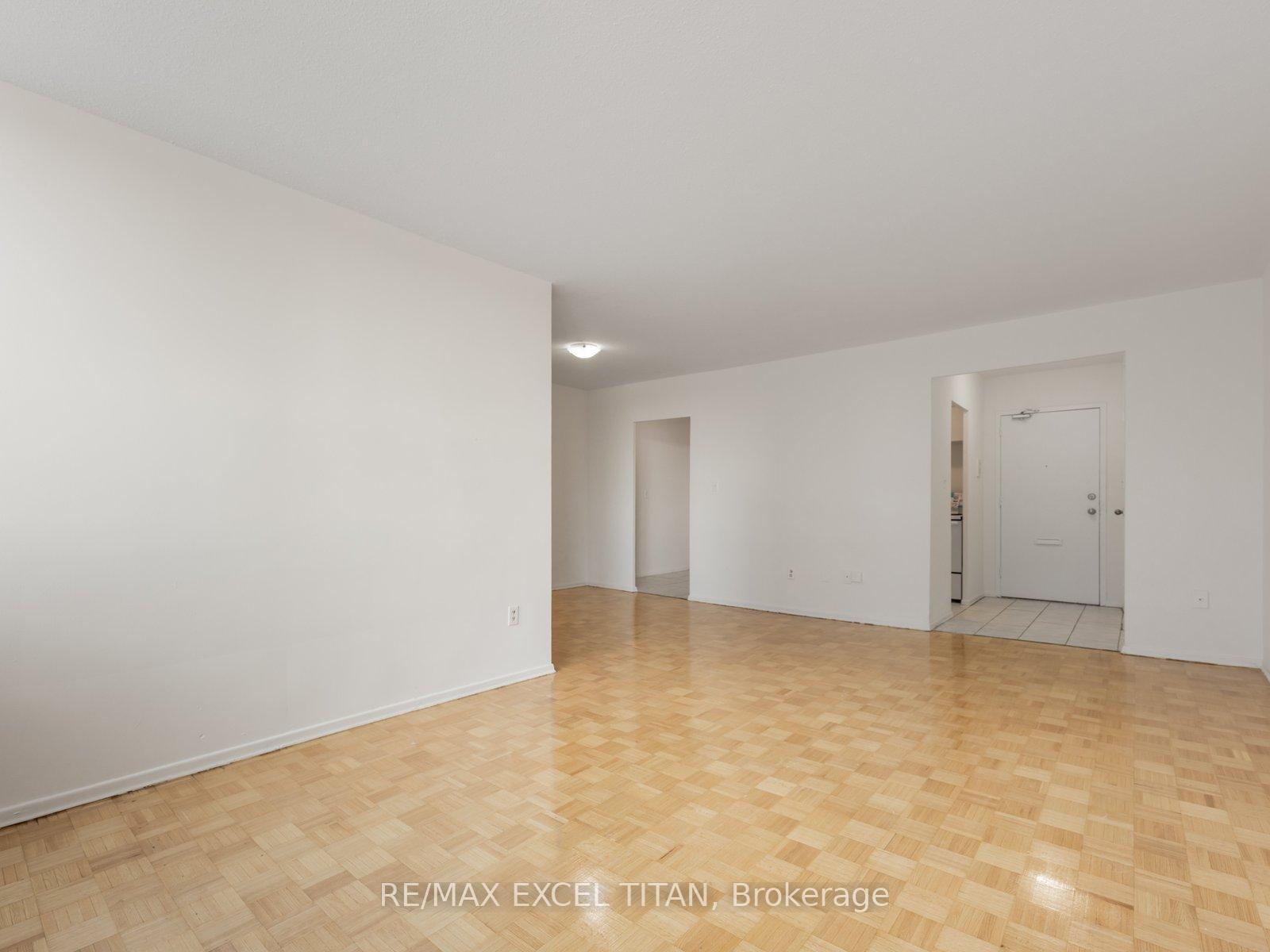 Photo 7 of Unit 1104, 1385 Midland Avenue, Scarborough, Bendale — HOMEH