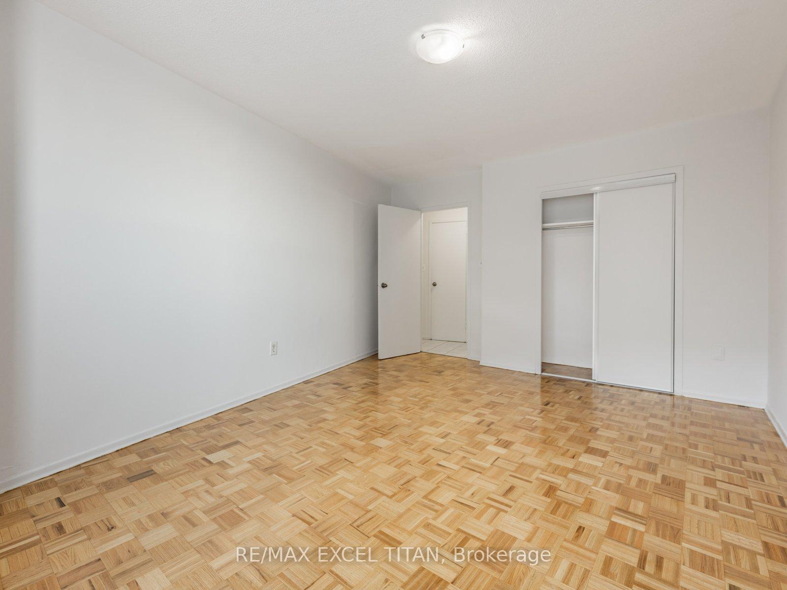 Photo 11 of Unit 1104, 1385 Midland Avenue, Scarborough, Bendale — HOMEH