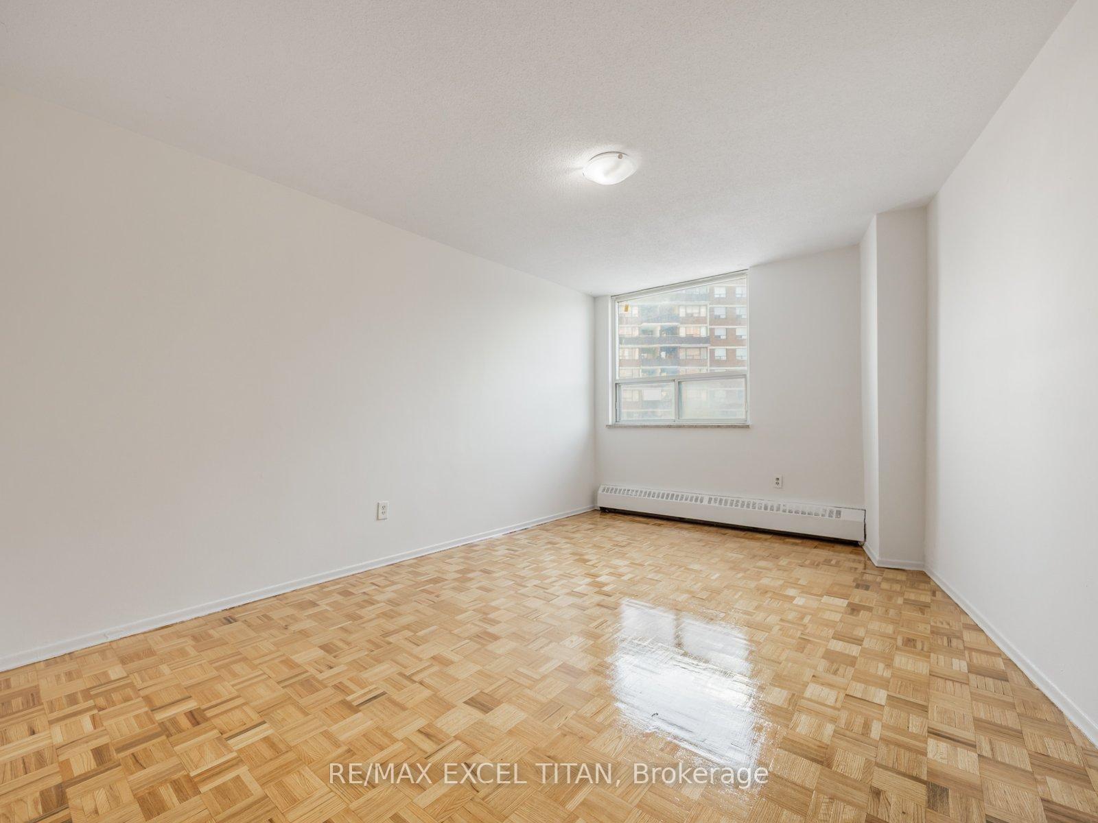 Photo 12 of Unit 1104, 1385 Midland Avenue, Scarborough, Bendale — HOMEH