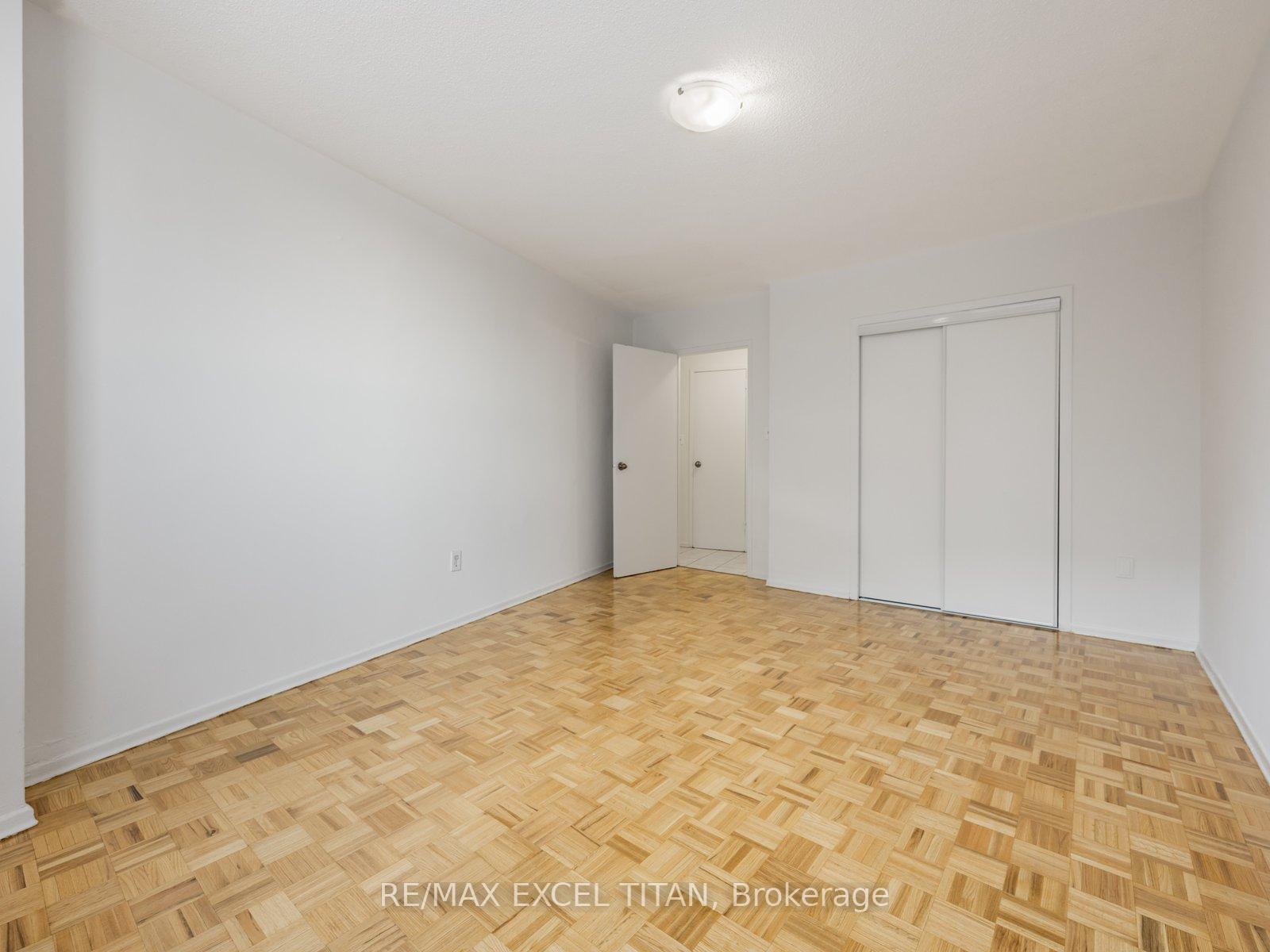 Photo 13 of Unit 1104, 1385 Midland Avenue, Scarborough, Bendale — HOMEH