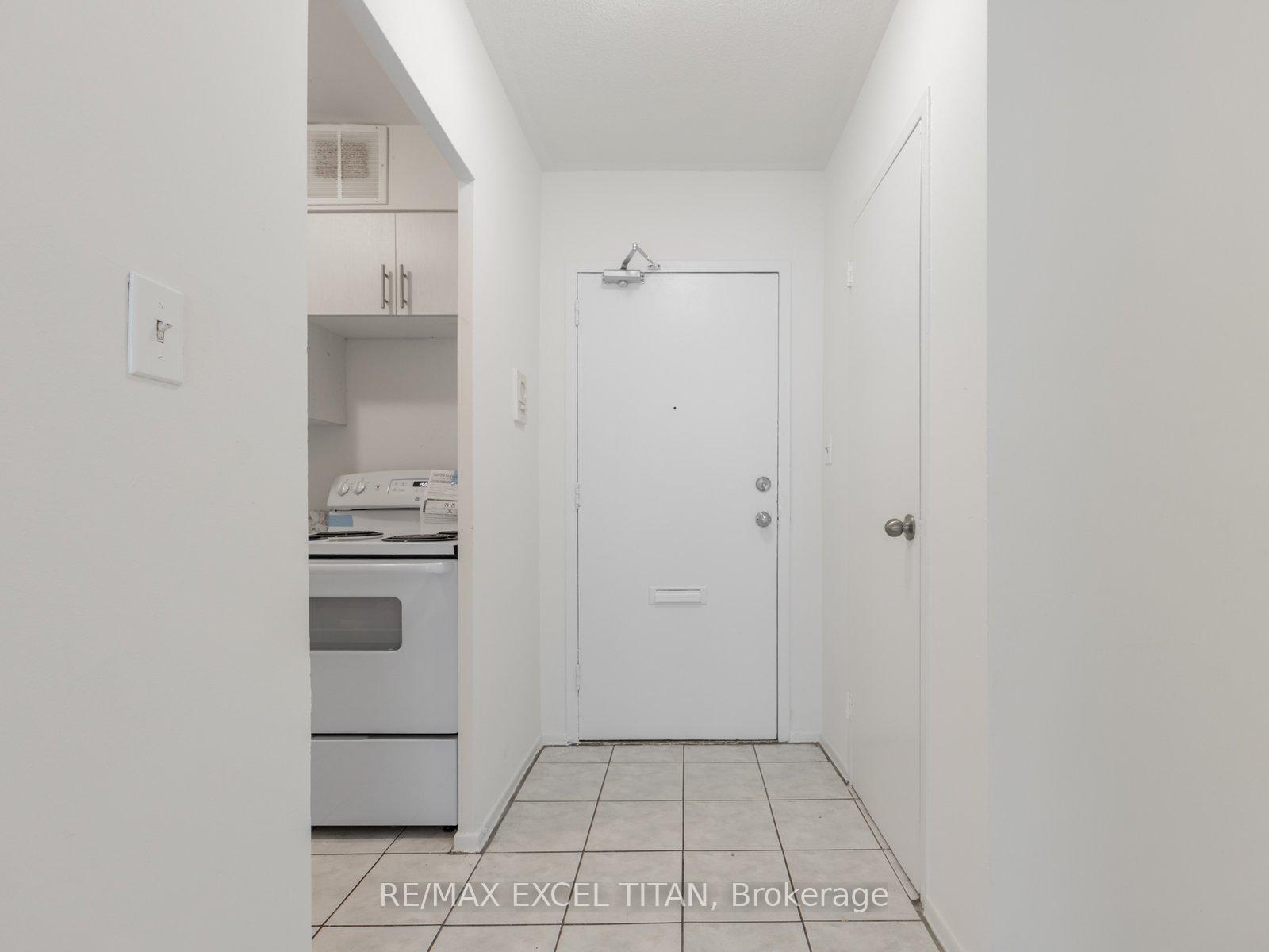 Photo 16 of Unit 1104, 1385 Midland Avenue, Scarborough, Bendale — HOMEH