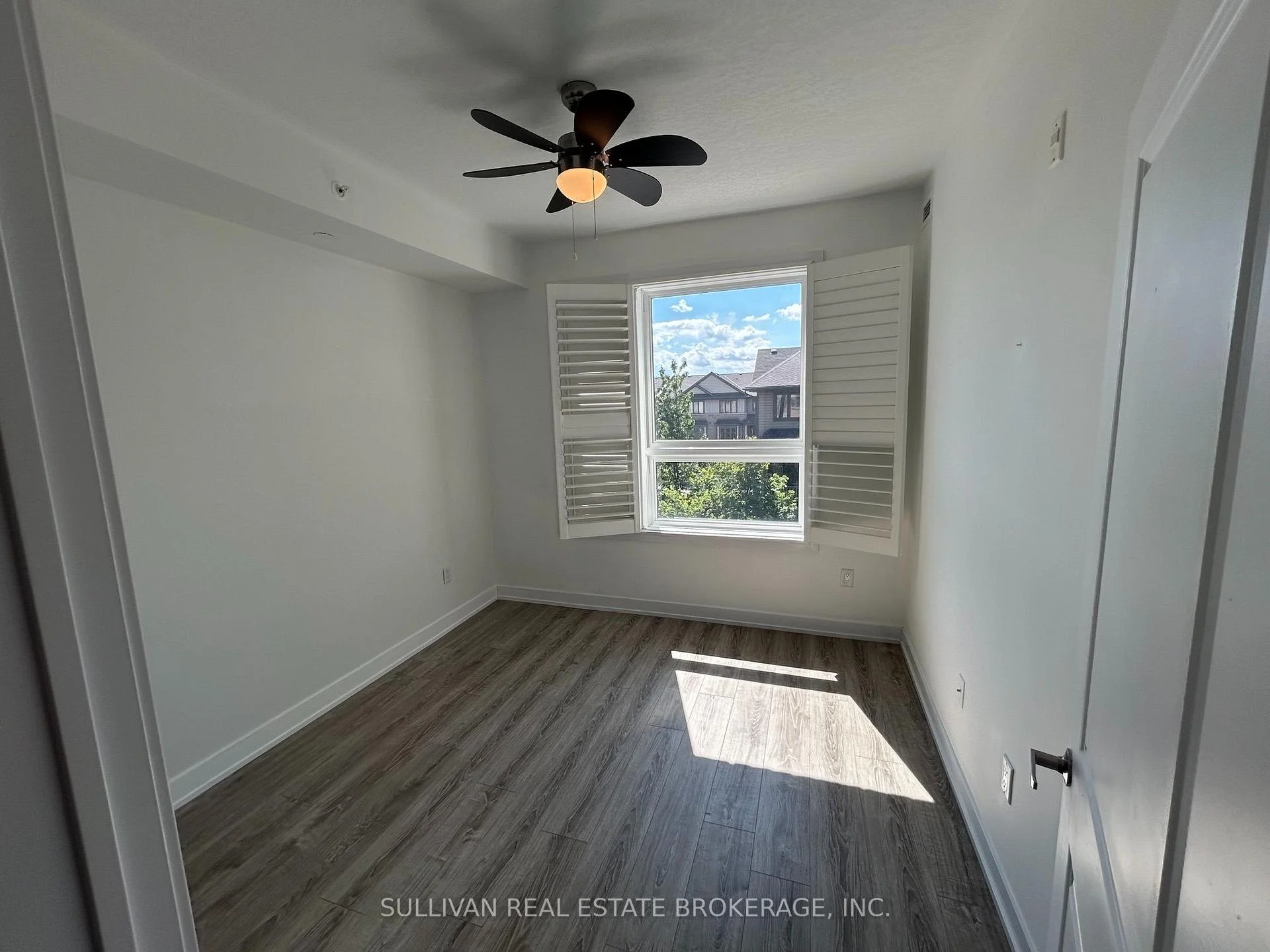 Photo 16 of Unit 314, 35 Southshore Crescent, Hamilton, Lakeshore — HOMEH