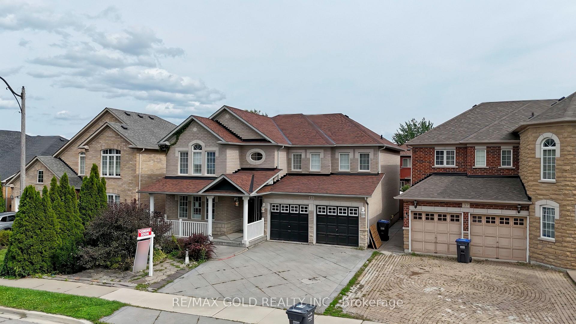 Photo 3 of 35 Duffield Road, Brampton, Fletcher's Meadow — HOMEH