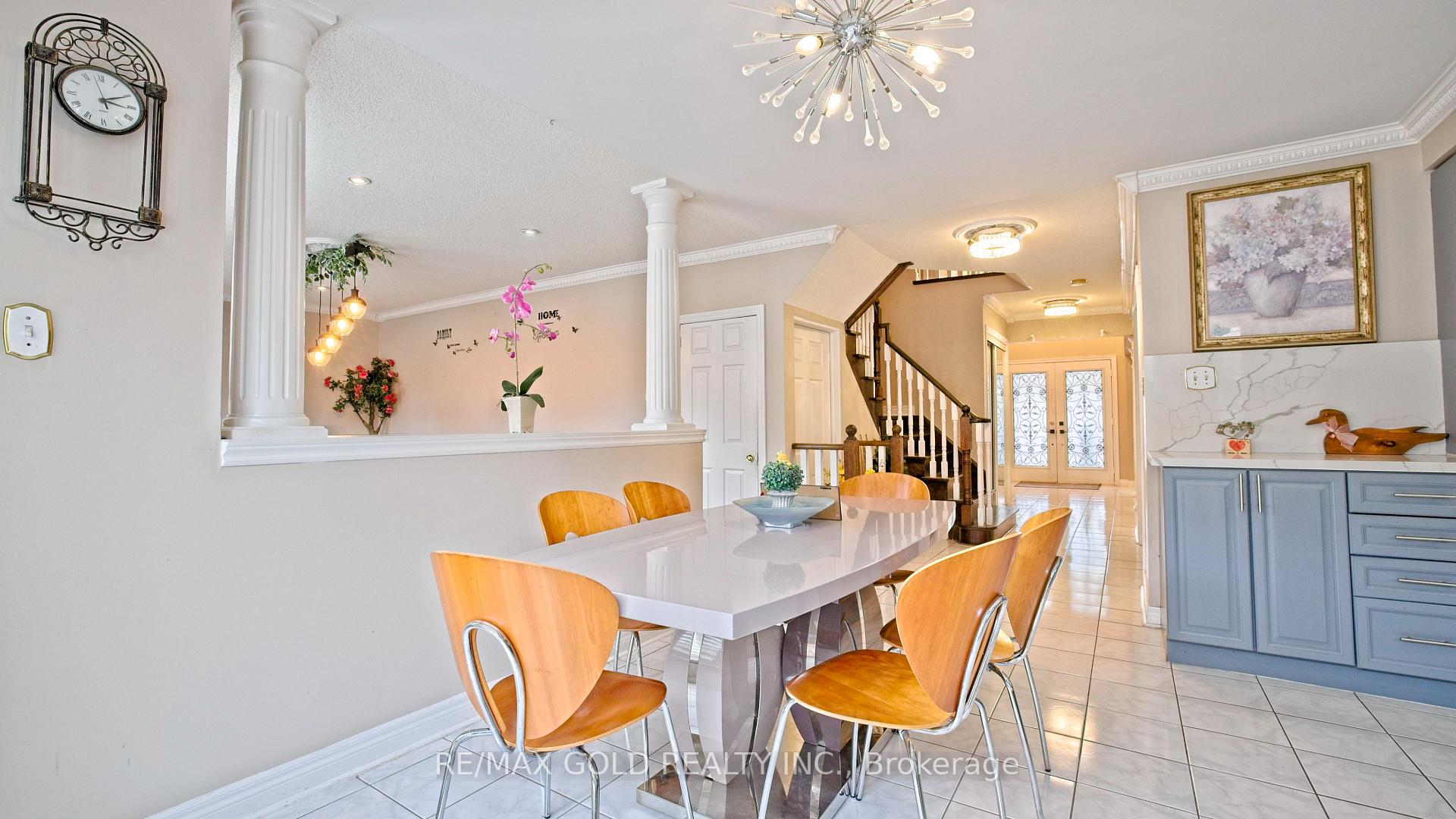 Photo 17 of 35 Duffield Road, Brampton, Fletcher's Meadow — HOMEH