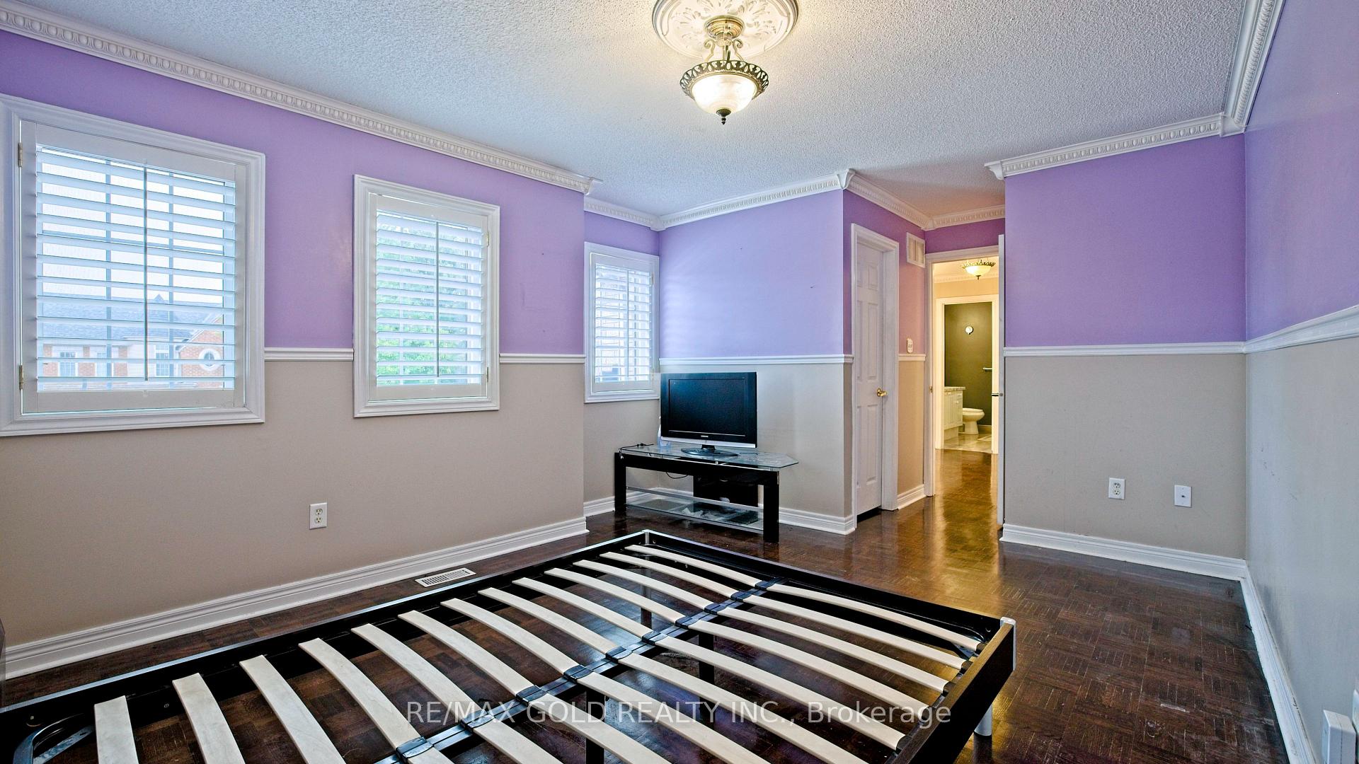 Photo 28 of 35 Duffield Road, Brampton, Fletcher's Meadow — HOMEH