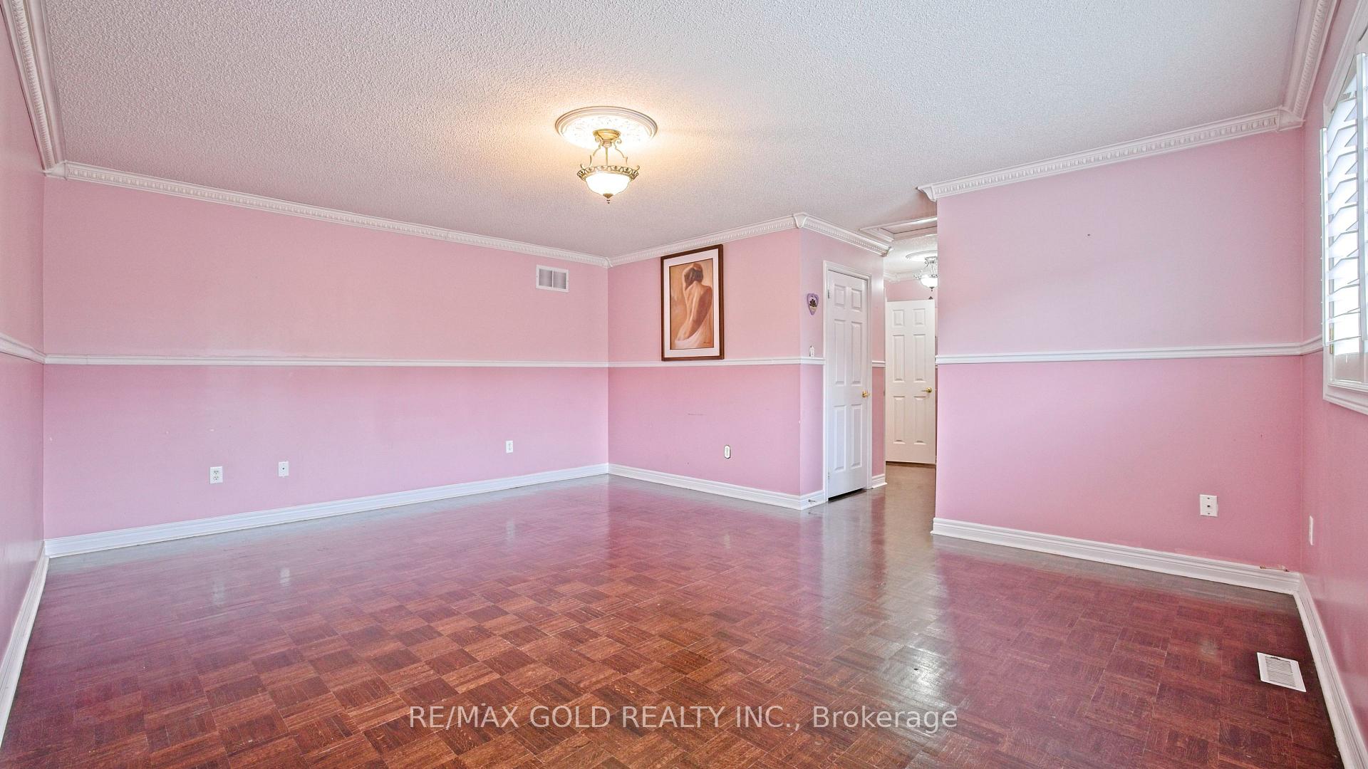 Photo 34 of 35 Duffield Road, Brampton, Fletcher's Meadow — HOMEH