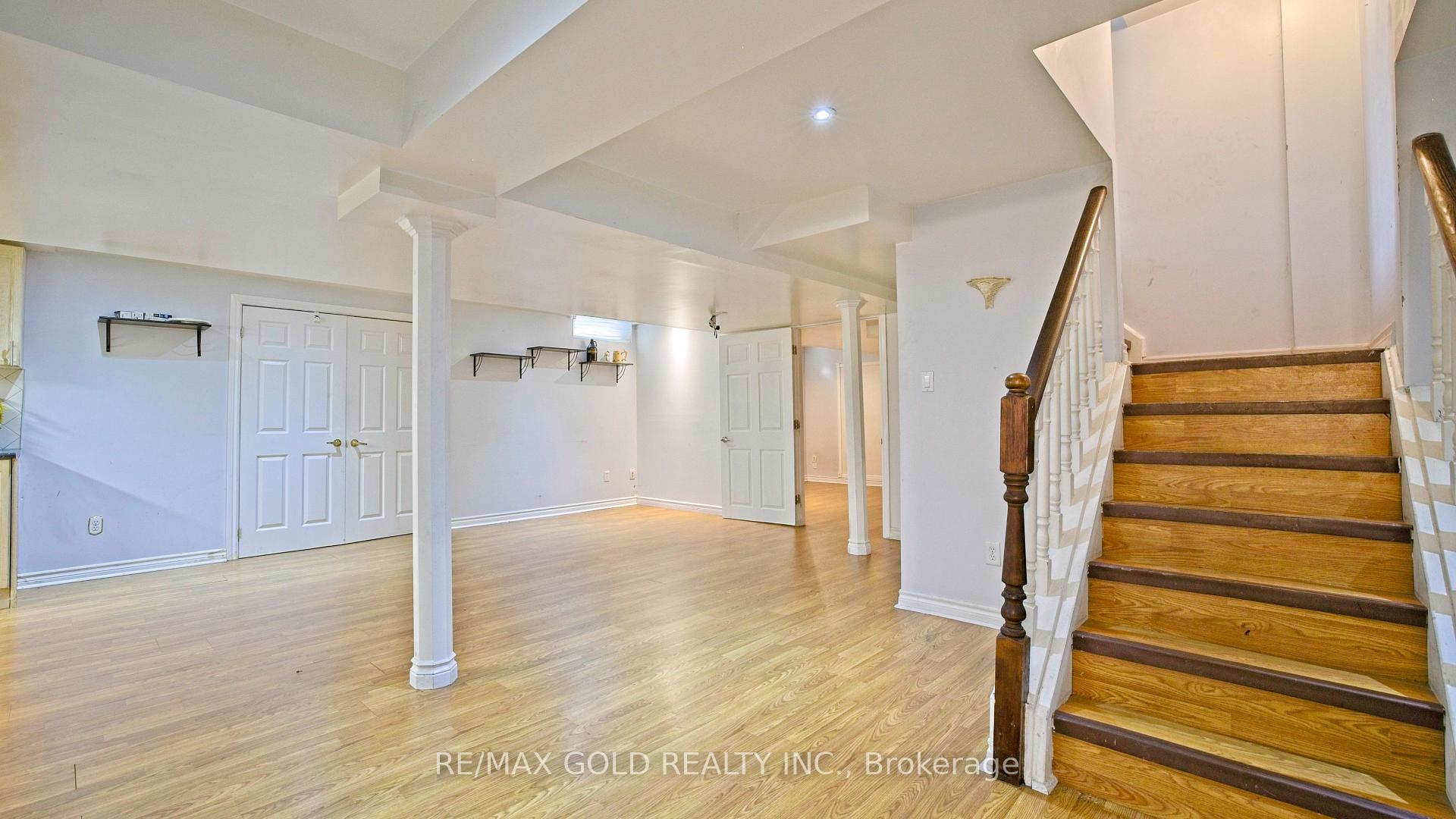 Photo 40 of 35 Duffield Road, Brampton, Fletcher's Meadow — HOMEH