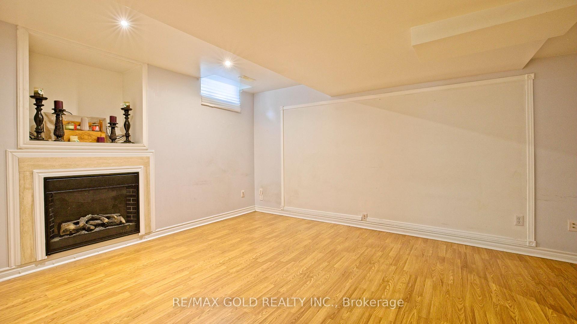 Photo 46 of 35 Duffield Road, Brampton, Fletcher's Meadow — HOMEH