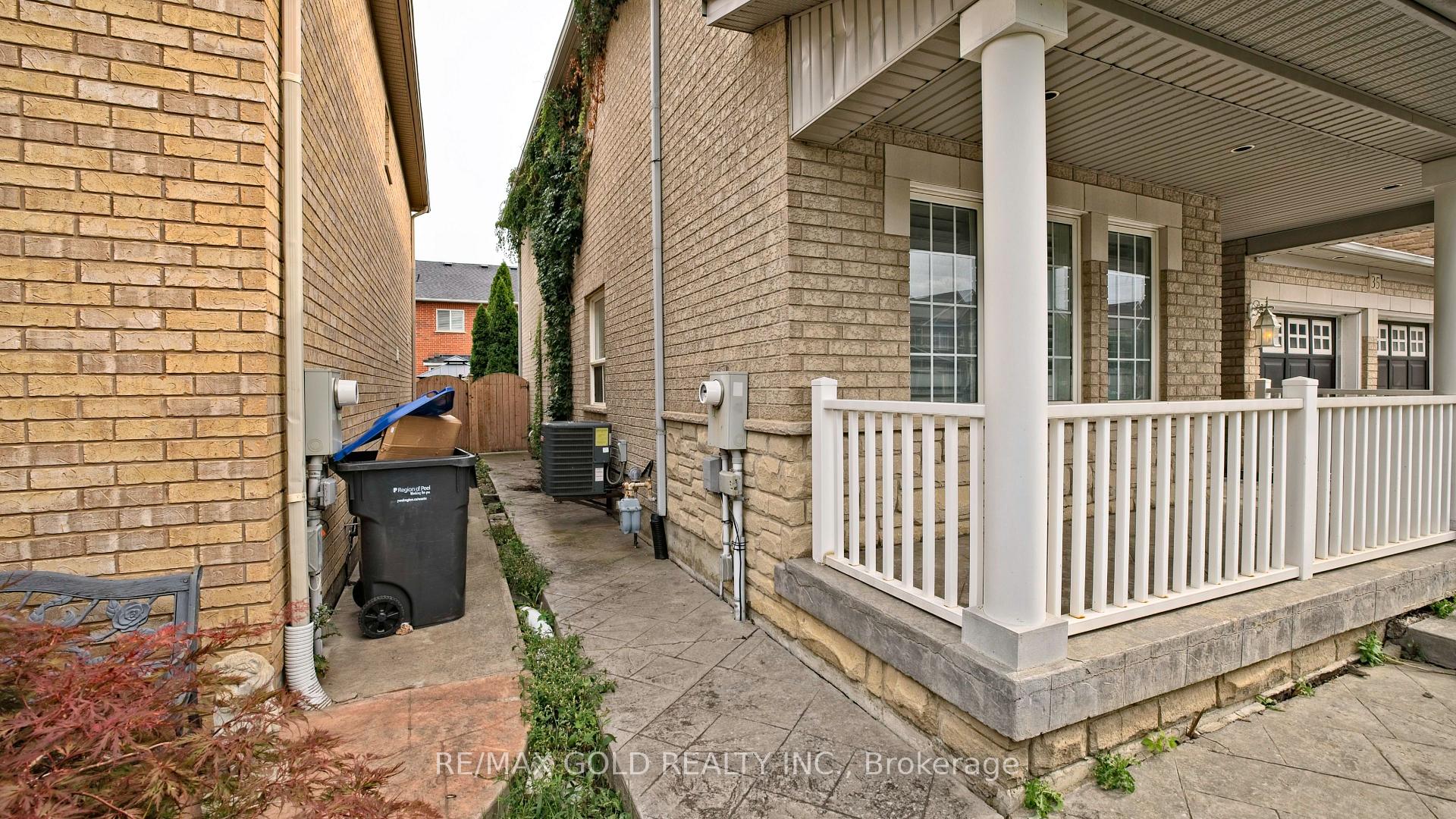 Photo 48 of 35 Duffield Road, Brampton, Fletcher's Meadow — HOMEH