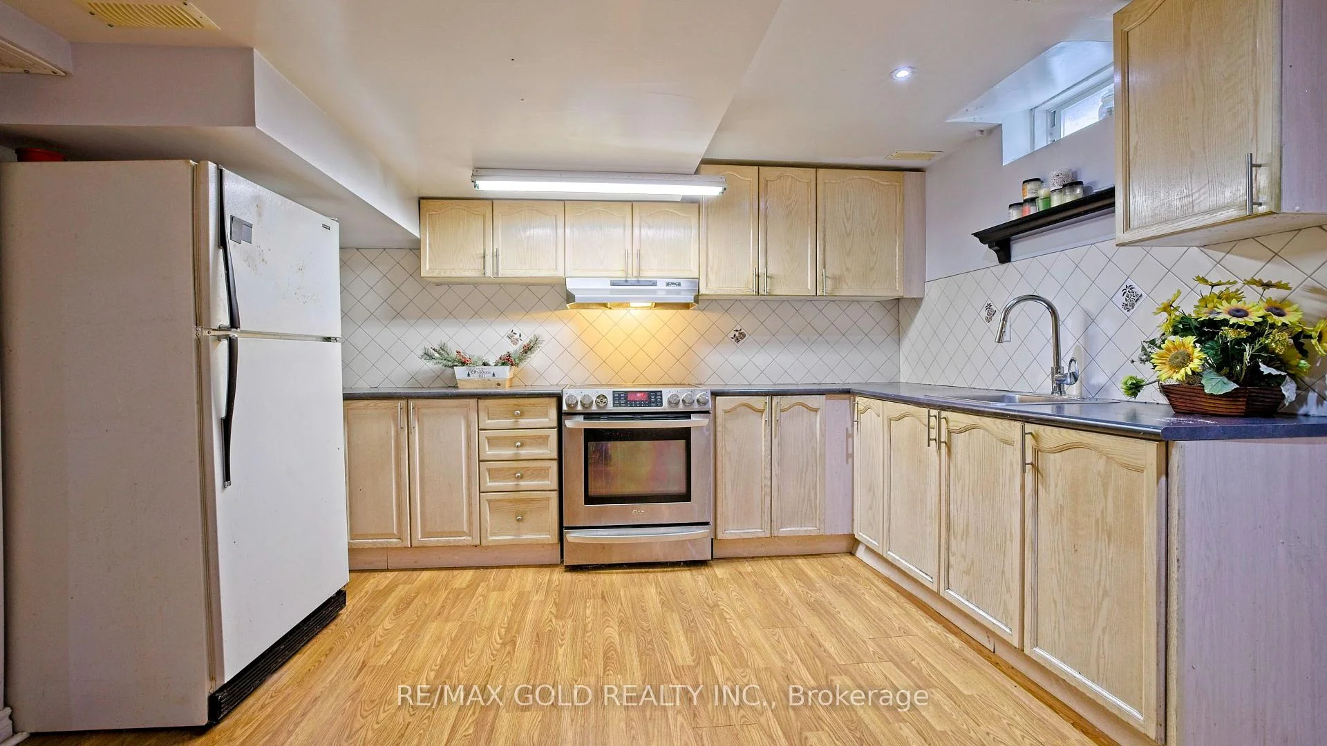 Photo 39 of 35 Duffield Road, Brampton, Fletcher's Meadow — HOMEH