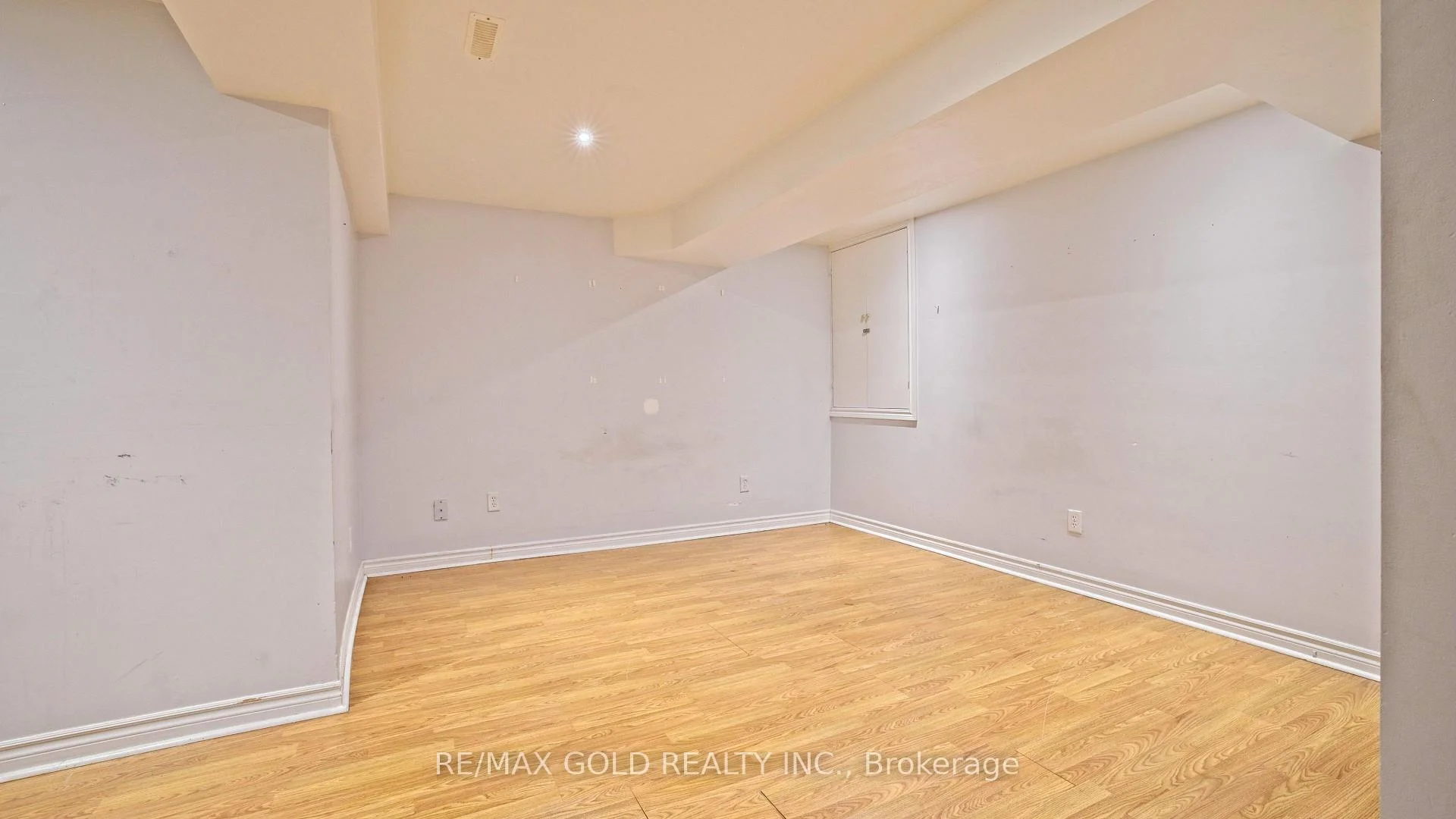 Photo 43 of 35 Duffield Road, Brampton, Fletcher's Meadow — HOMEH