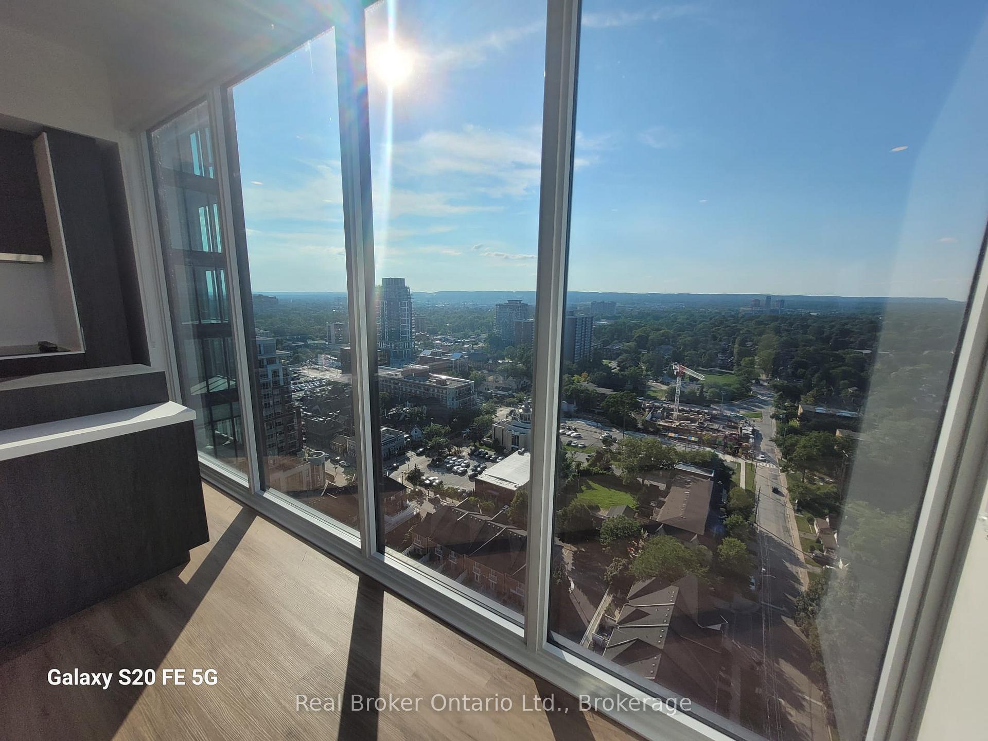 Photo 4 of Unit 2202, 370 Martha Street, Burlington, Brant — HOMEH