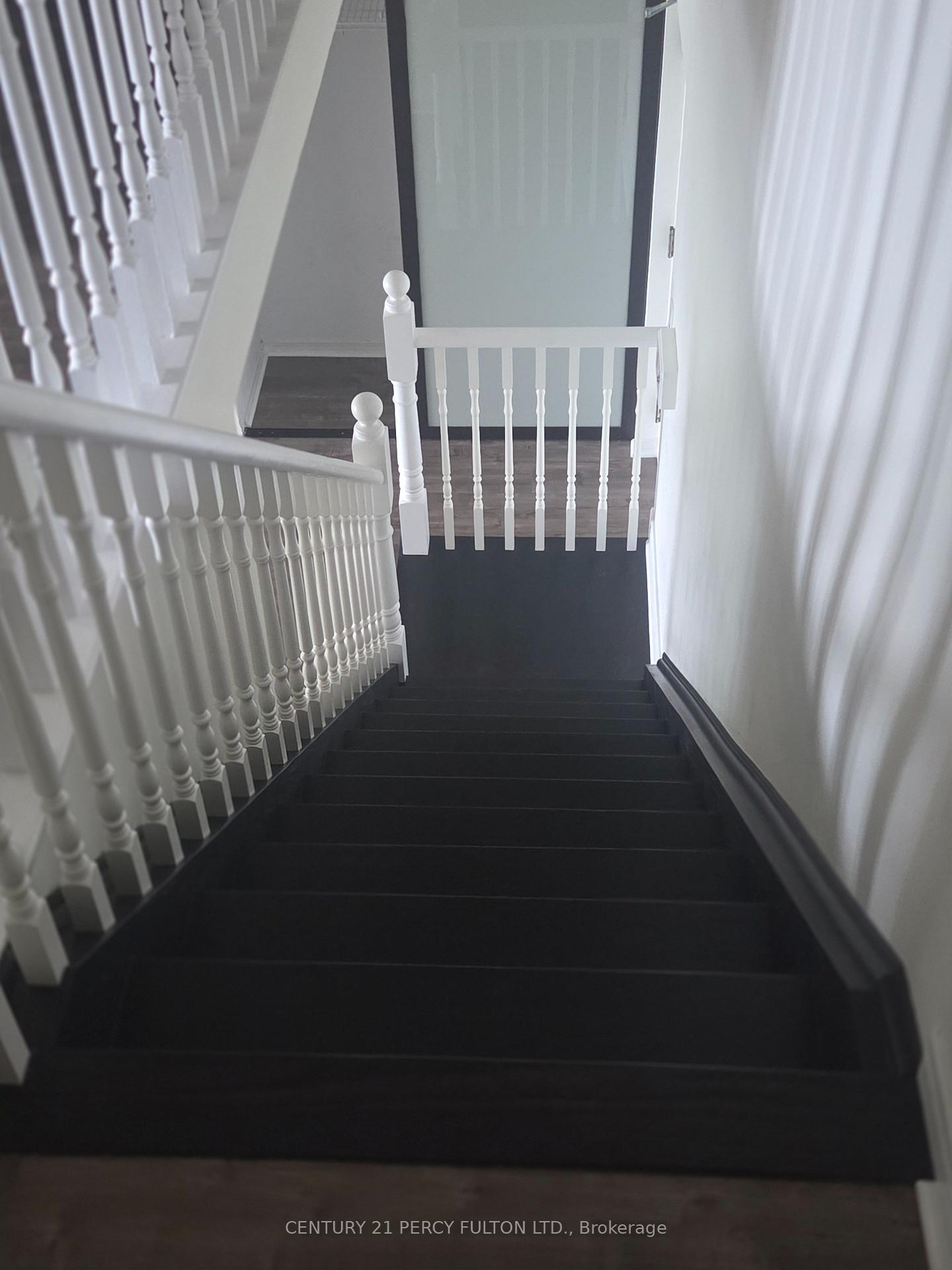 Front of Unit 304, 25 Cumberland Lane