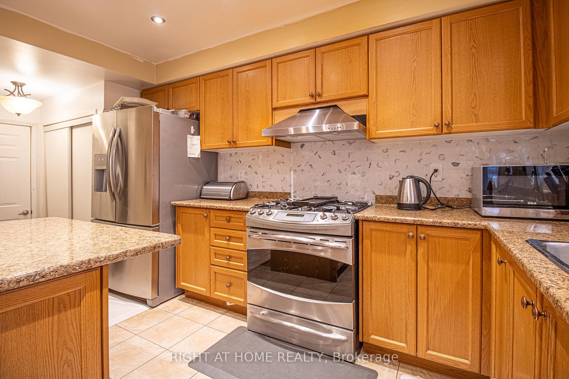 Photo 19 of 1 Gaskin Street, Ajax, Central East — HOMEH