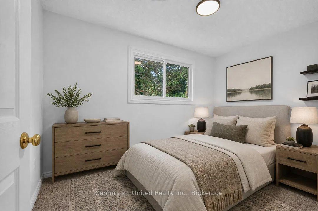 Photo 20 of 61 Broadlands Crescent, Clarington, Courtice — HOMEH