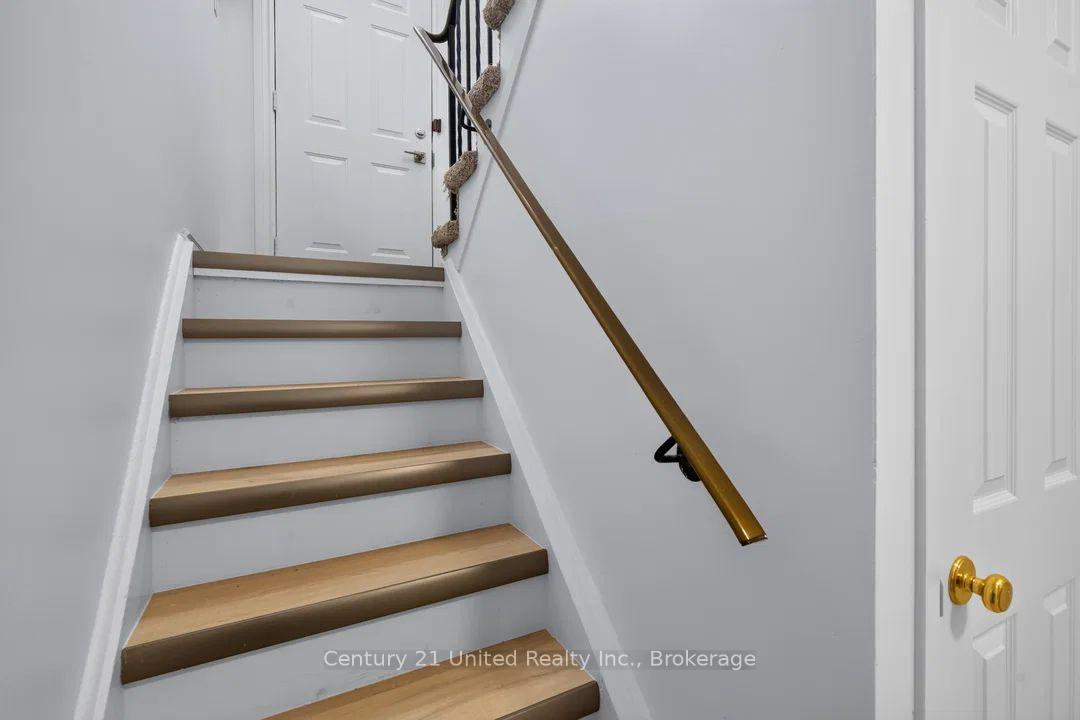 Photo 28 of 61 Broadlands Crescent, Clarington, Courtice — HOMEH