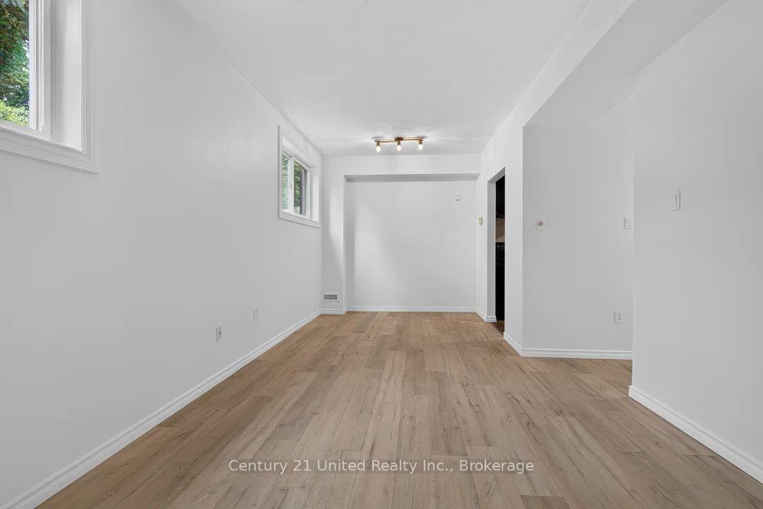 Photo 46 of 61 Broadlands Crescent, Clarington, Courtice — HOMEH
