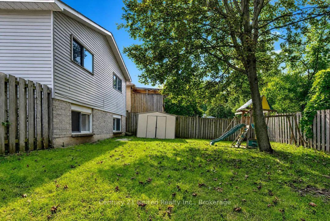 Photo 47 of 61 Broadlands Crescent, Clarington, Courtice — HOMEH