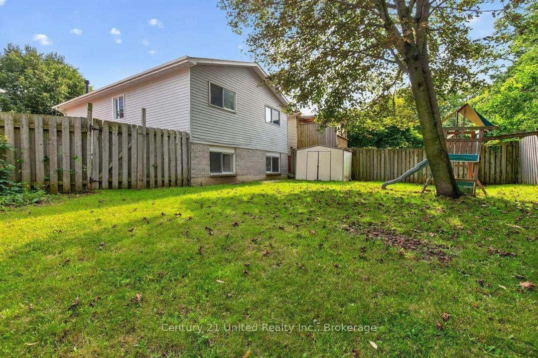 Photo 48 of 61 Broadlands Crescent, Clarington, Courtice — HOMEH