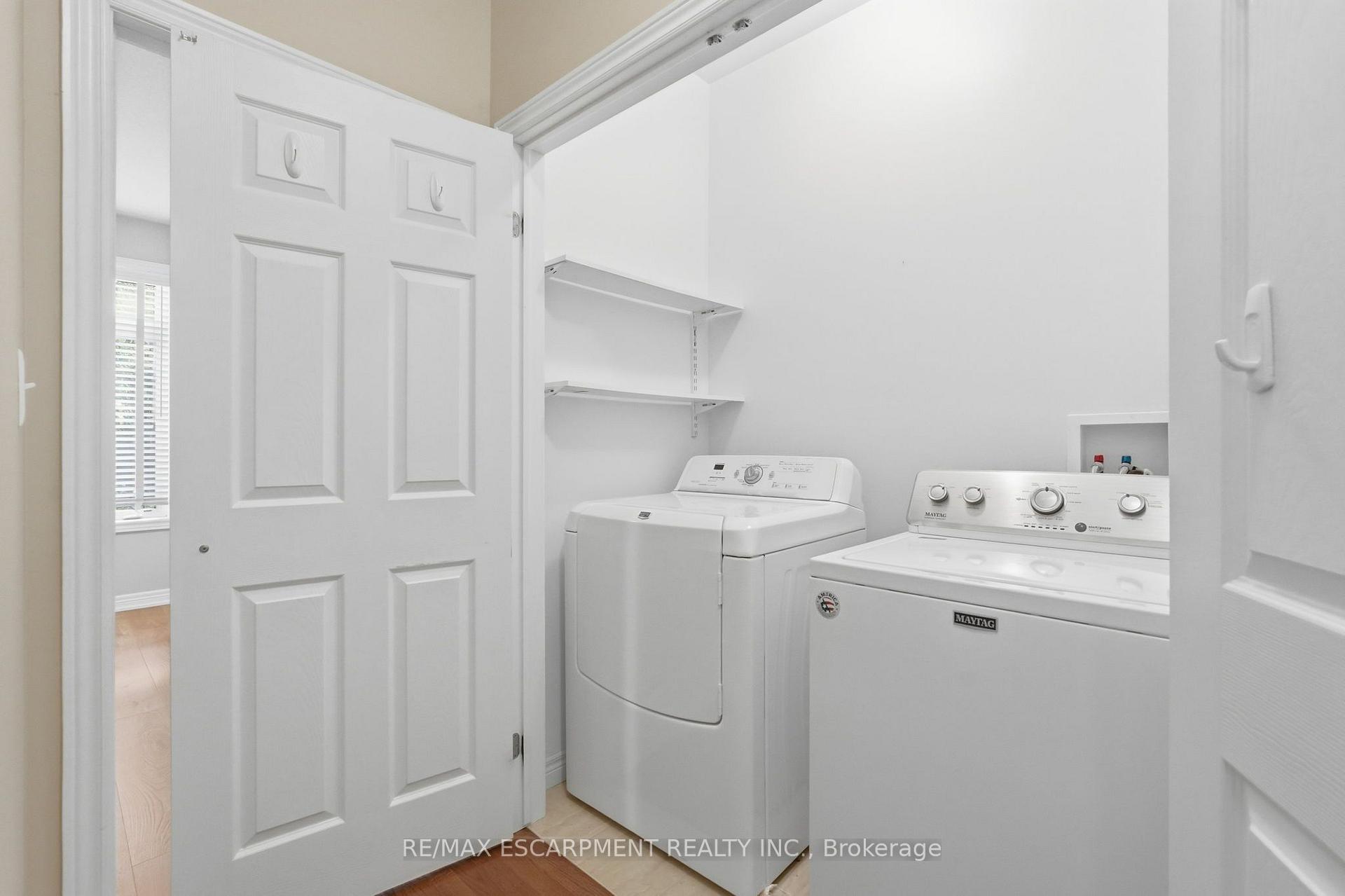 Photo 29 of 33 Norma Crescent, Guelph, Victoria North — HOMEH