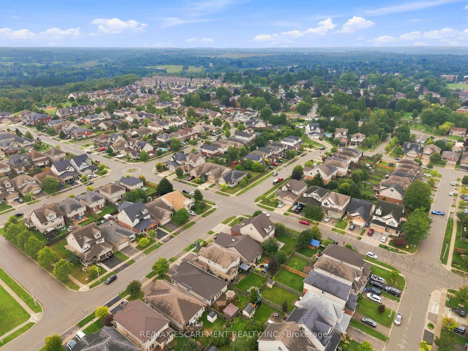 Photo 47 of 33 Norma Crescent, Guelph, Victoria North — HOMEH