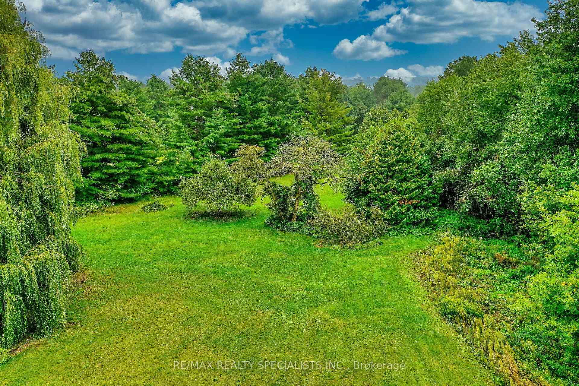 Photo 50 of 11 Prince Andrew Drive, Caledon, Rural Caledon — HOMEH