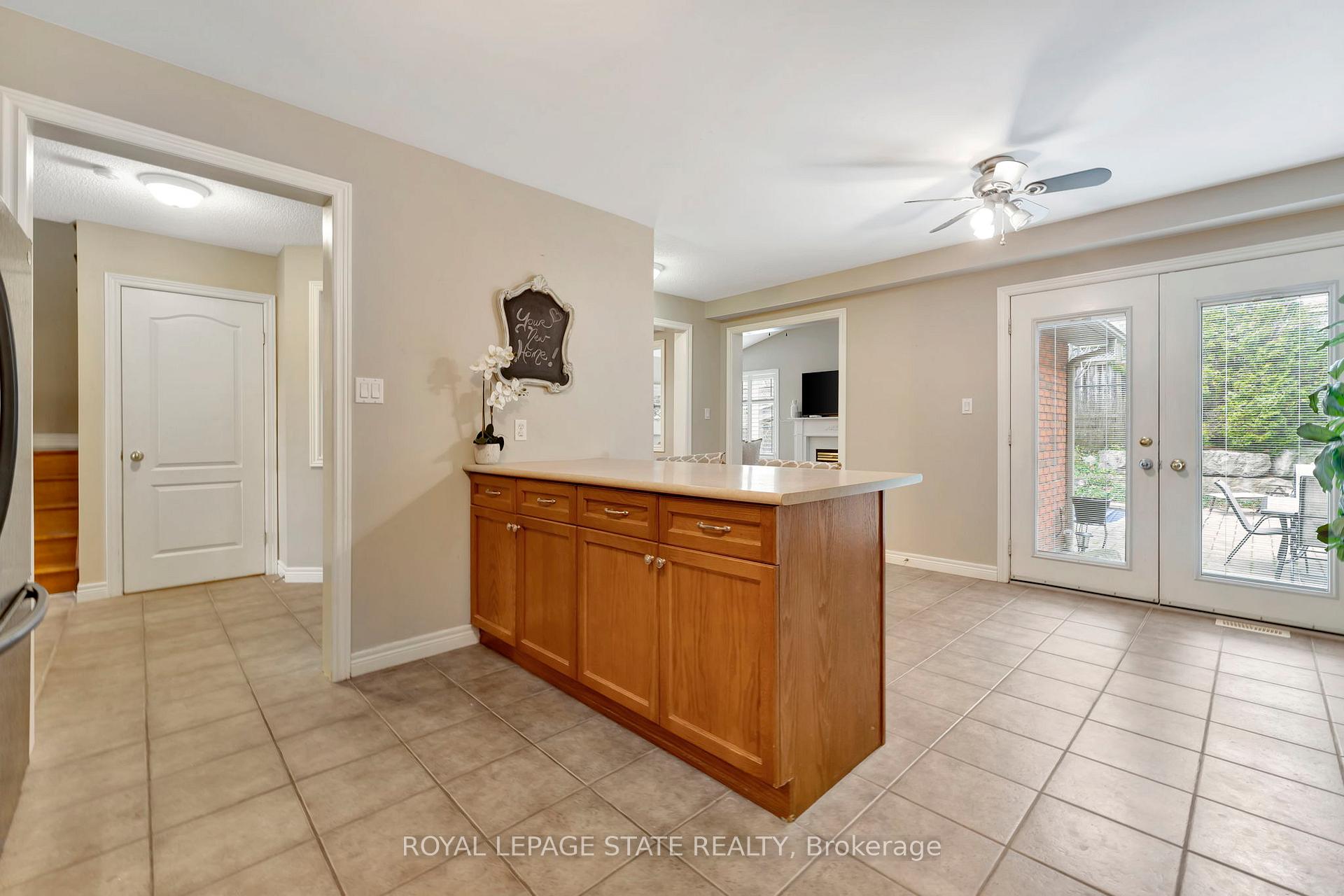 Photo 6 of 251 Braithwaite Avenue, Hamilton, Ancaster — HOMEH