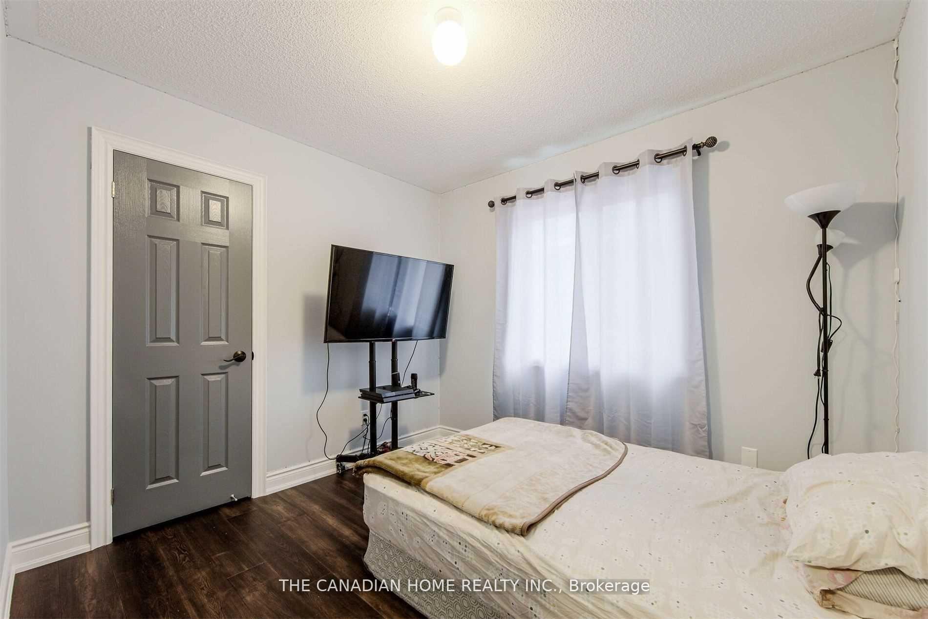 Photo 12 of Unit Upper, 240 Brussels Avenue, Brampton, Sandringham-Wellington — HOMEH
