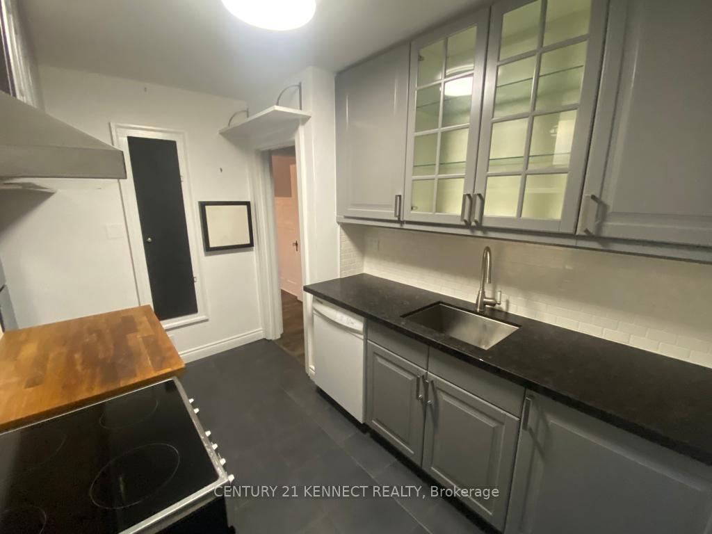 Photo 5 of Unit Upper, 1102 Avenue Road, Toronto, Lawrence Park South — HOMEH