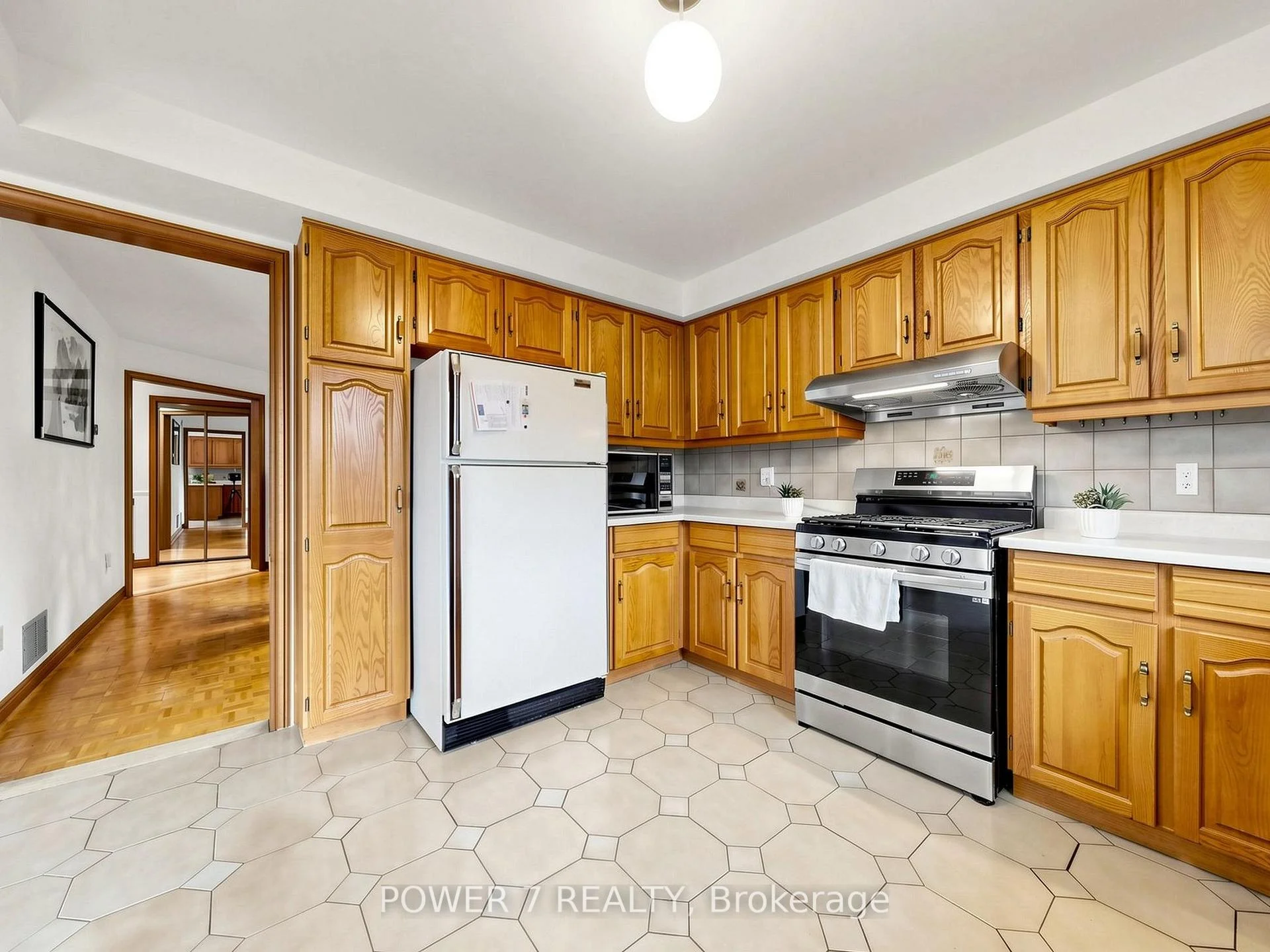Photo 17 of 30 Black Cherry Drive, Markham, Raymerville — HOMEH