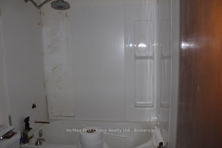 Photo 12 of 2702 Churchill Drive E, Thunder Bay, Northwood Park — HOMEH