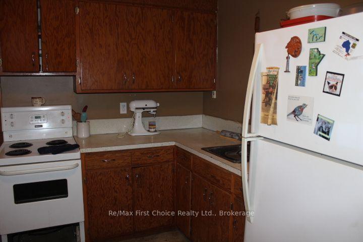 Photo 14 of 2702 Churchill Drive E, Thunder Bay, Northwood Park — HOMEH
