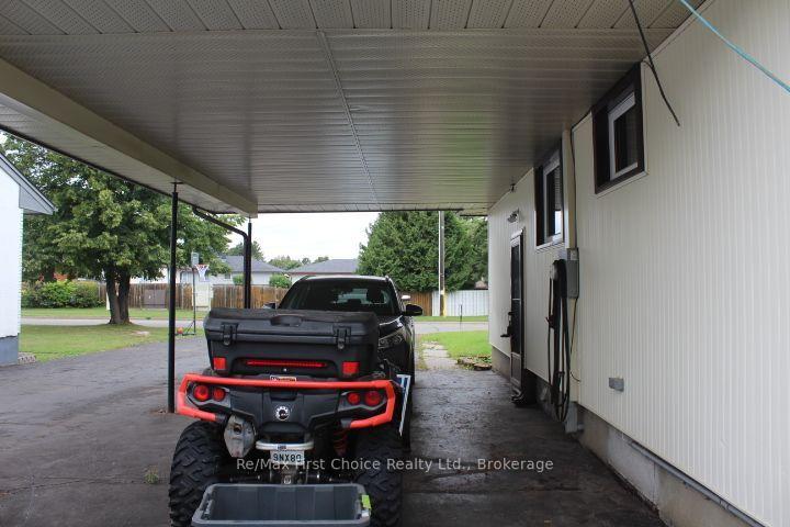 Photo 31 of 2702 Churchill Drive E, Thunder Bay, Northwood Park — HOMEH