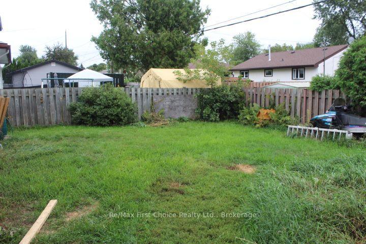Photo 34 of 2702 Churchill Drive E, Thunder Bay, Northwood Park — HOMEH