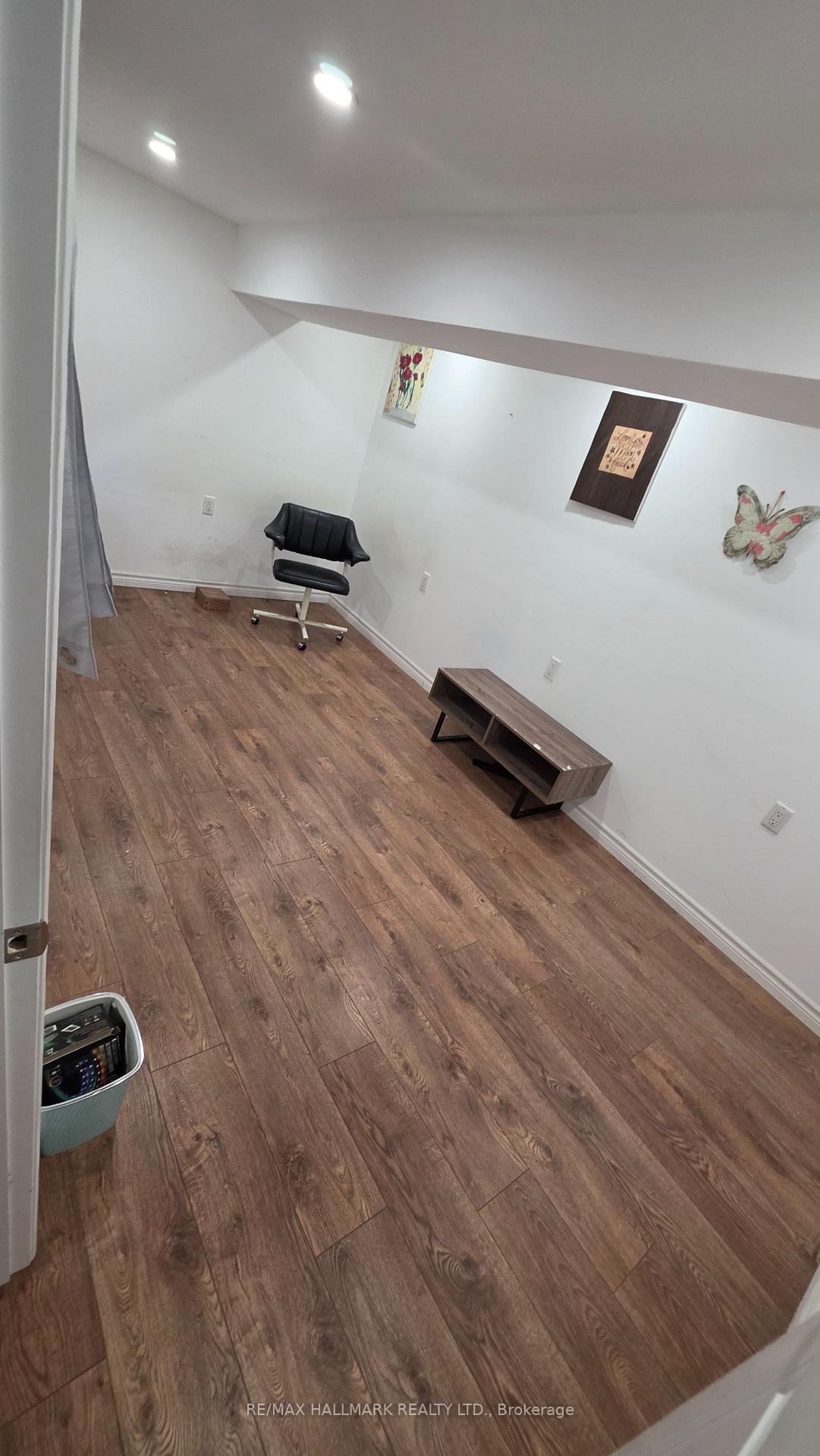 Photo 5 of 59 Russett Avenue, Oshawa, Centennial — HOMEH