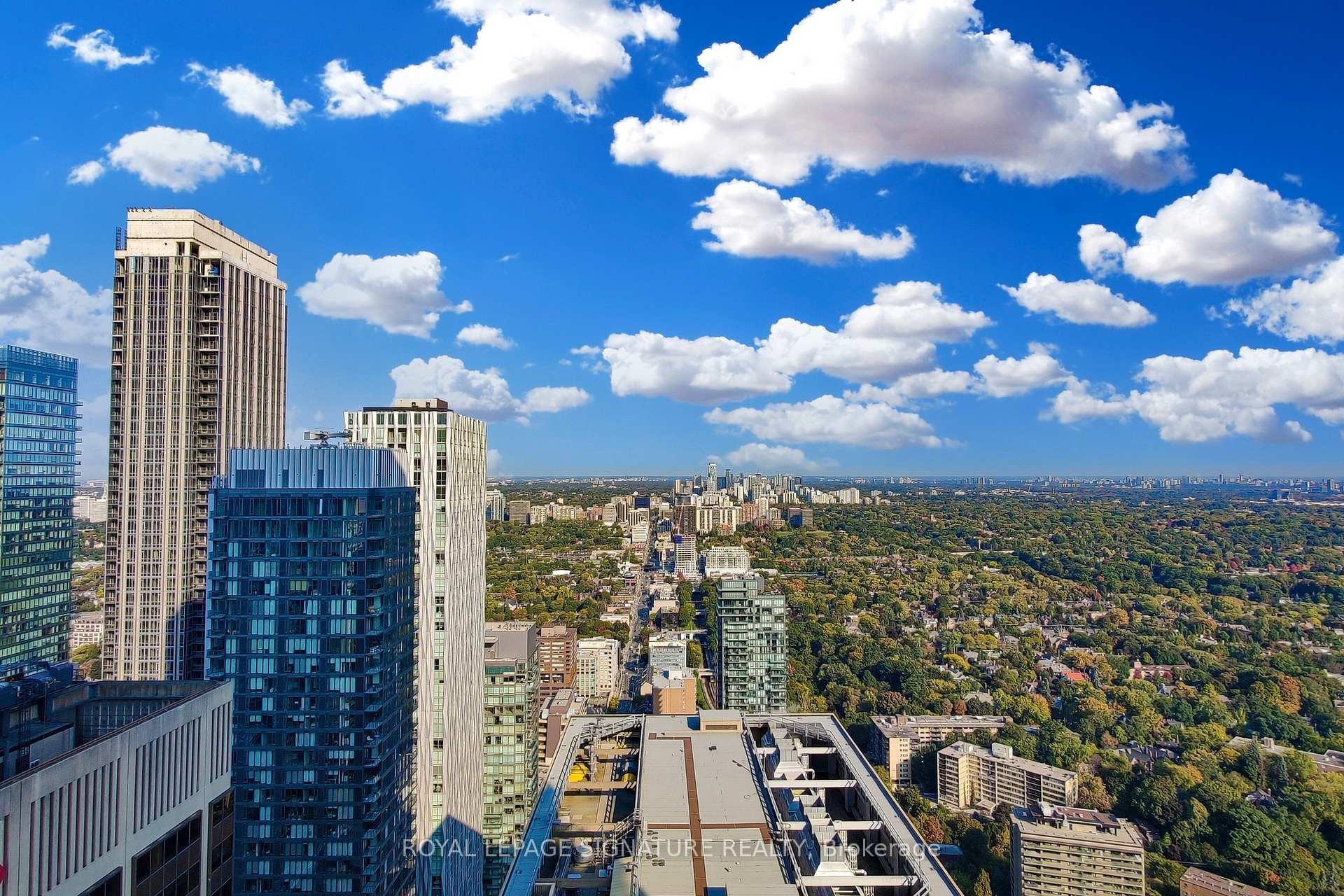 Photo 32 of Unit 5109, 1 Bloor Street E, Toronto, Church-Yonge Corridor — HOMEH
