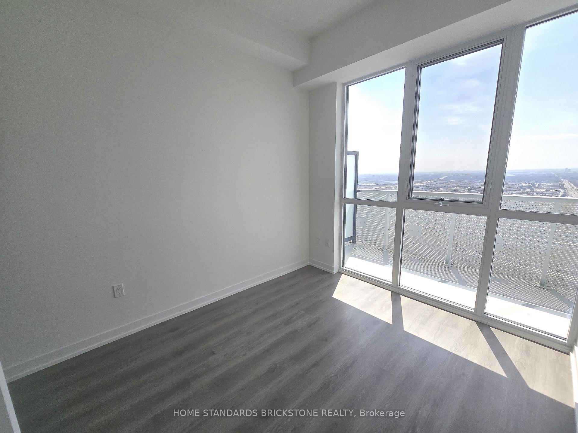 Photo 7 of Unit 3608, 225 Commerce Street, Vaughan, Vaughan Corporate Centre — HOMEH