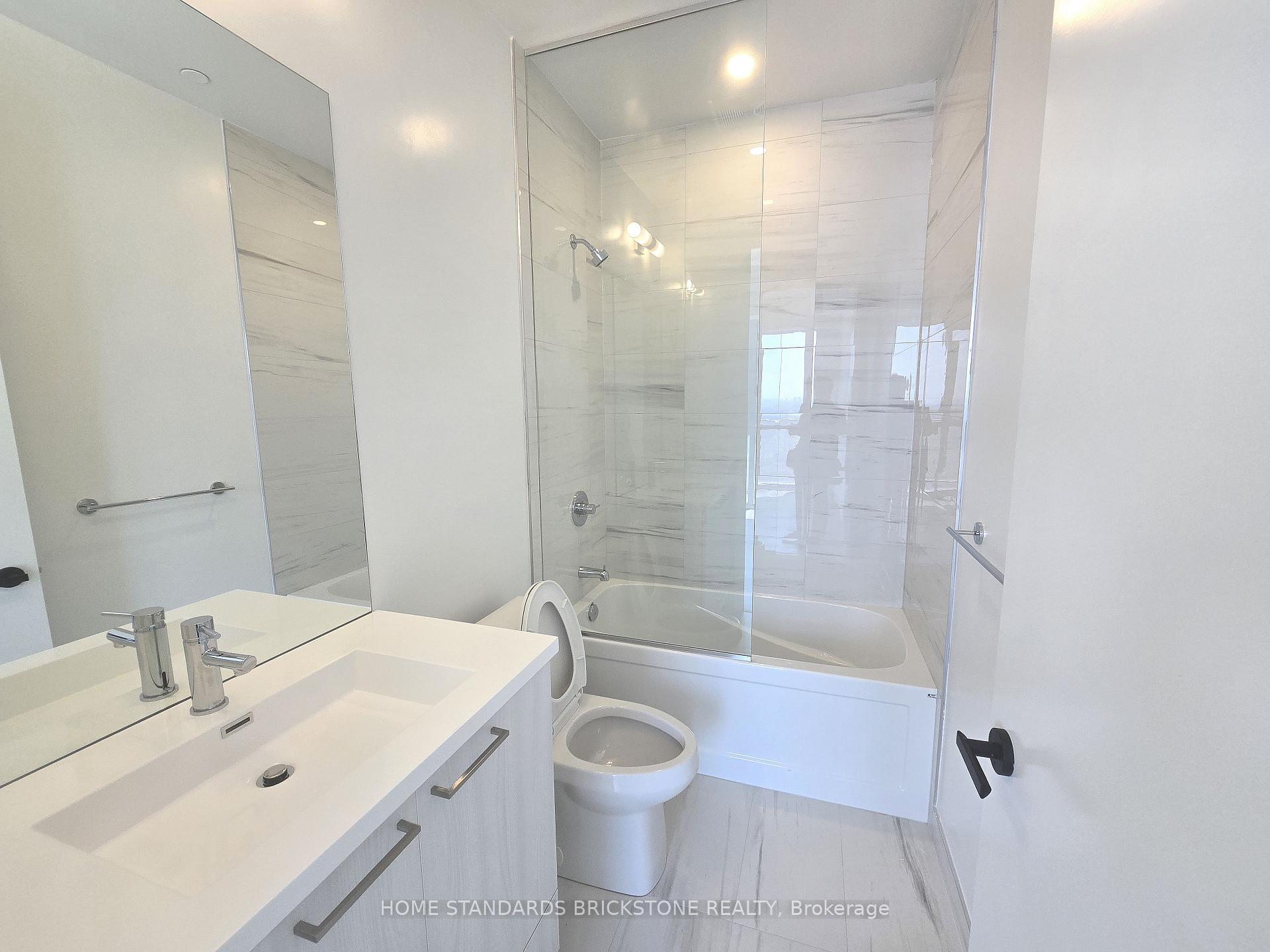 Photo 9 of Unit 3608, 225 Commerce Street, Vaughan, Vaughan Corporate Centre — HOMEH