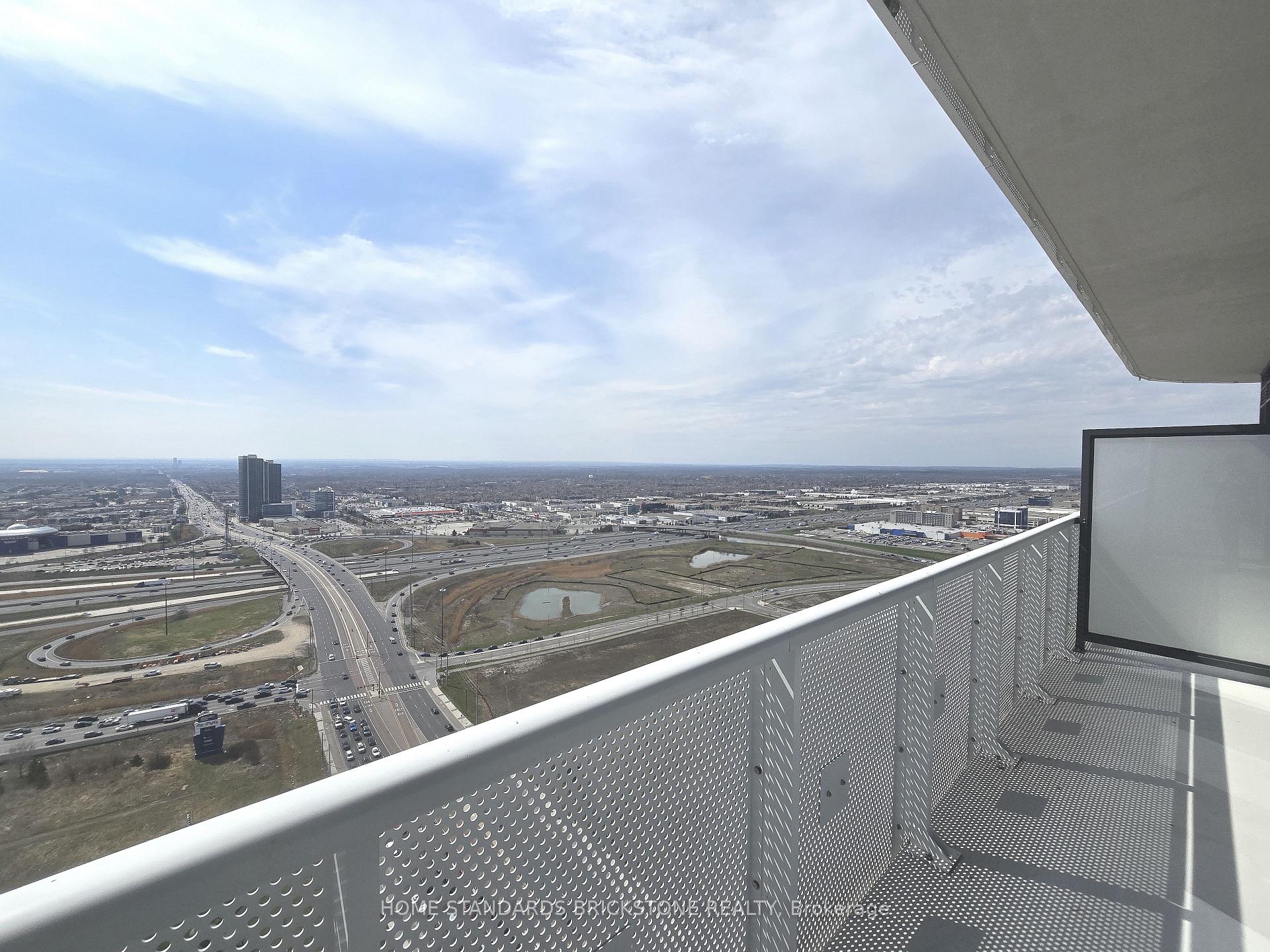 Photo 14 of Unit 3608, 225 Commerce Street, Vaughan, Vaughan Corporate Centre — HOMEH