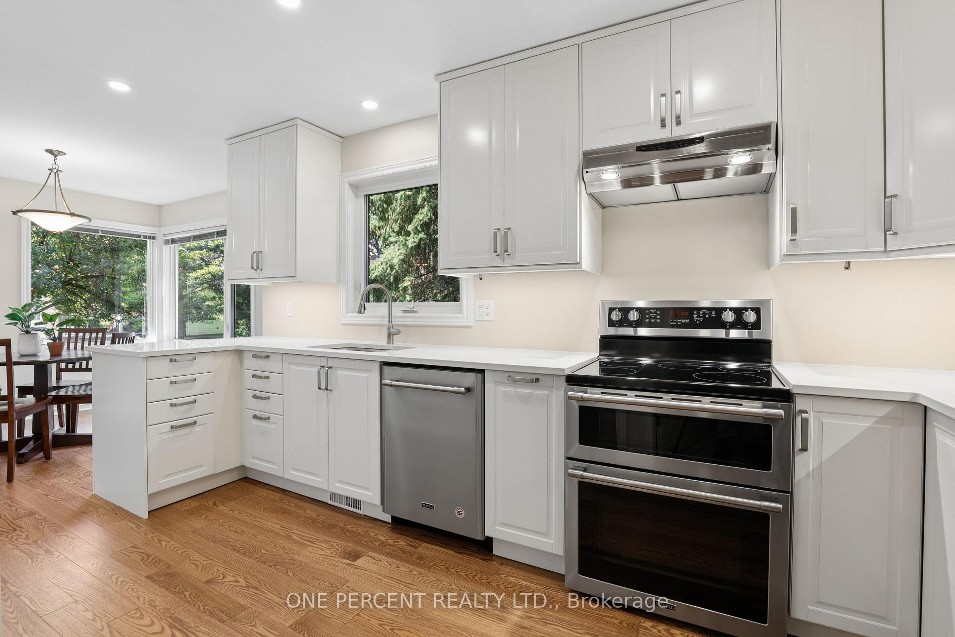 Photo 13 of Unit 9, 17 Pine Needles Court, Ottawa, Stittsville (Central) — HOMEH