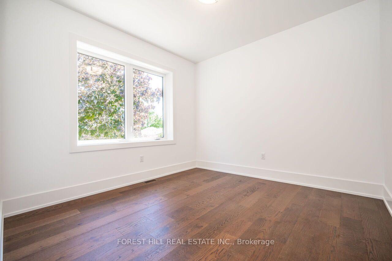 Photo 23 of 38 Thirty-First Street, Etobicoke, Long Branch — HOMEH