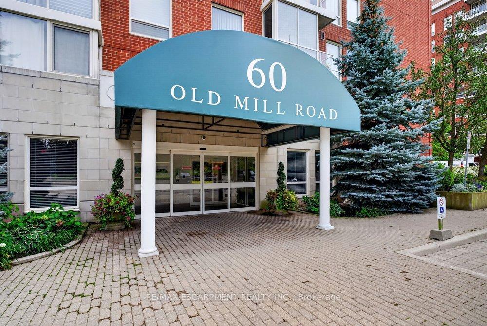 Photo 2 of Unit 702, 60 Old Mill Road, Oakville, Old Oakville — HOMEH